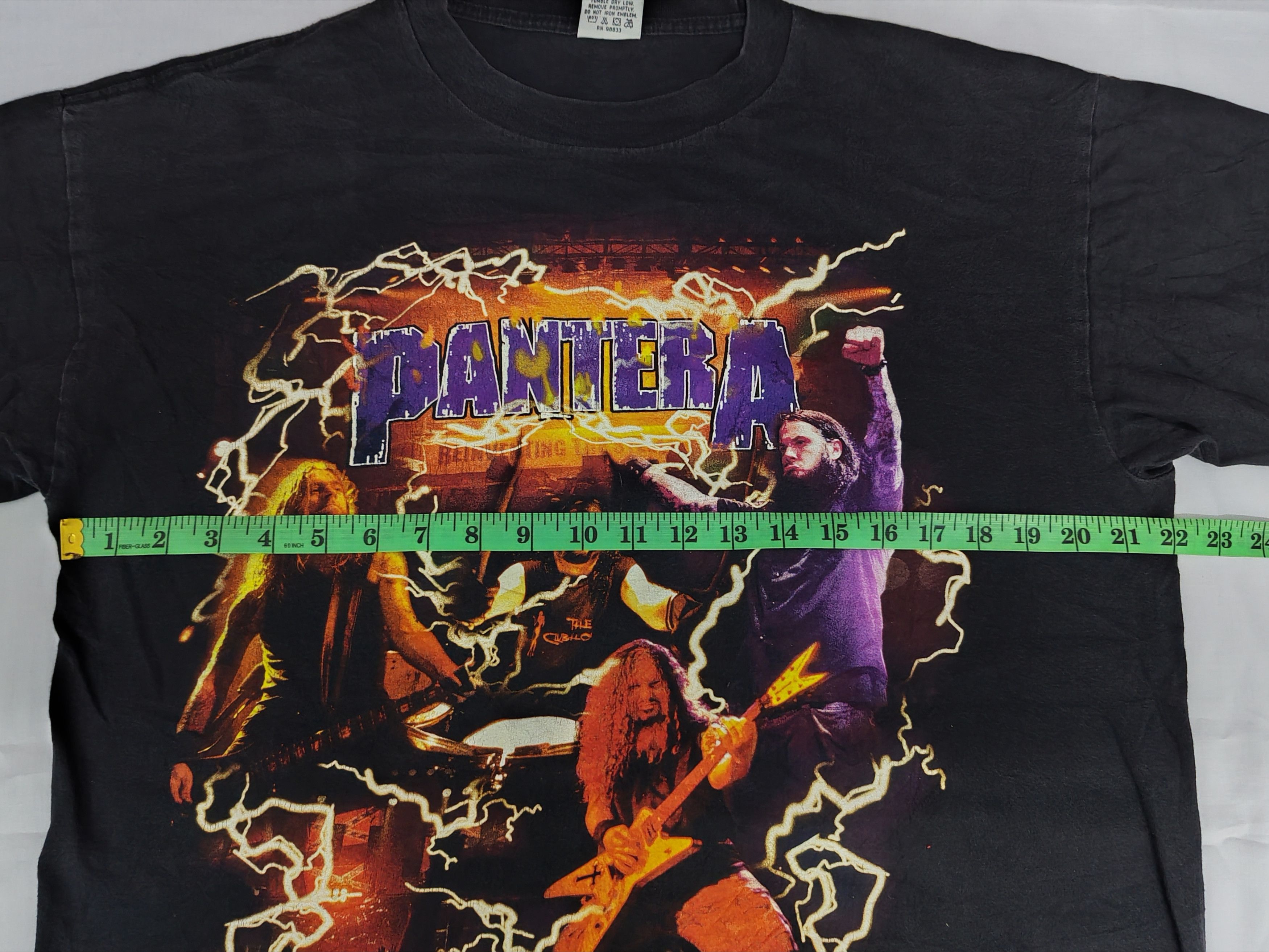 Band Tees Vintage Pantera Metal Rock Band Tee Sepultura Bjork Size US L / EU 52-54 / 3 - 5 Thumbnail