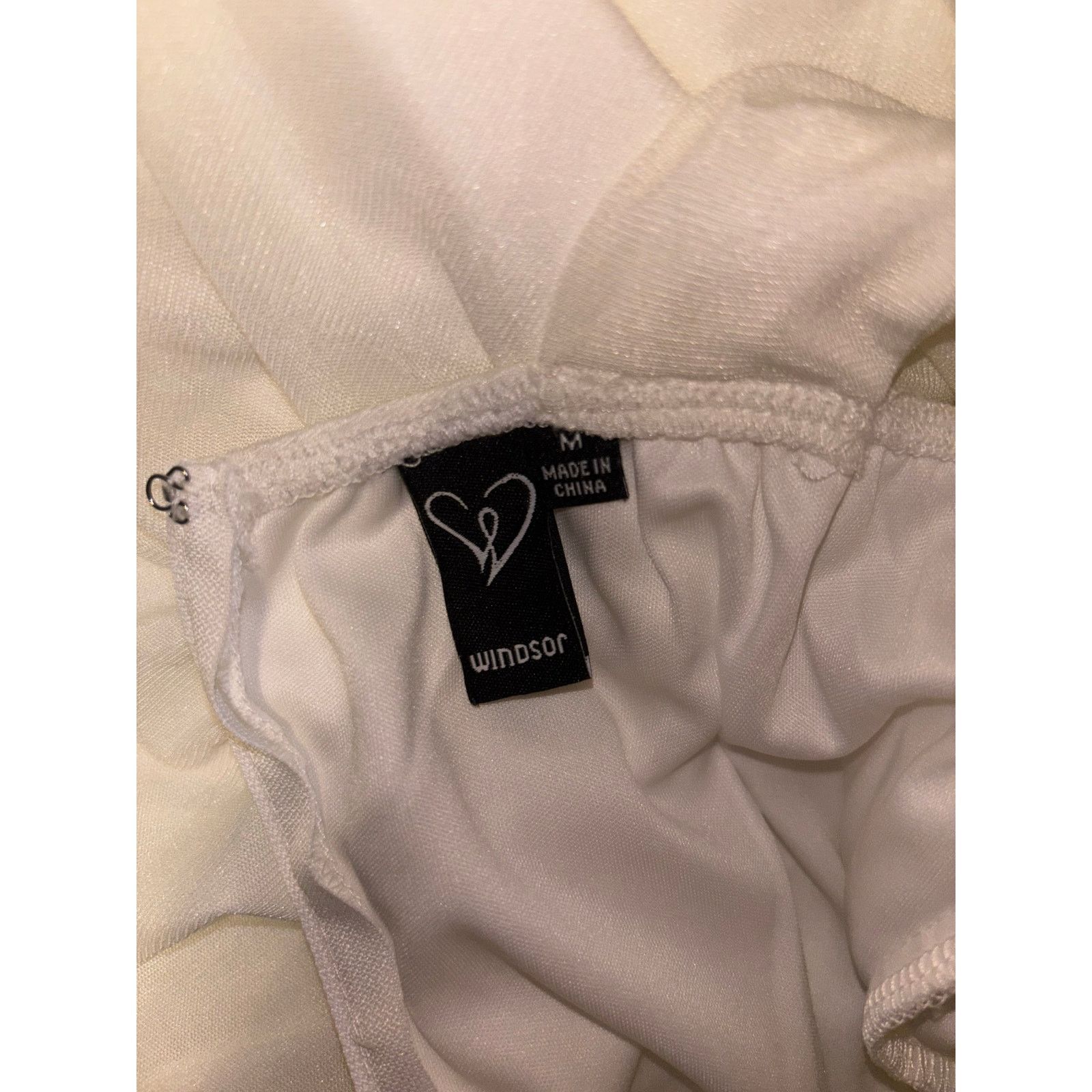 The Unbranded Brand Windsor White Pearl Mini Dress Size Medium Size M / US 6-8 / IT 42-44 - 6 Thumbnail