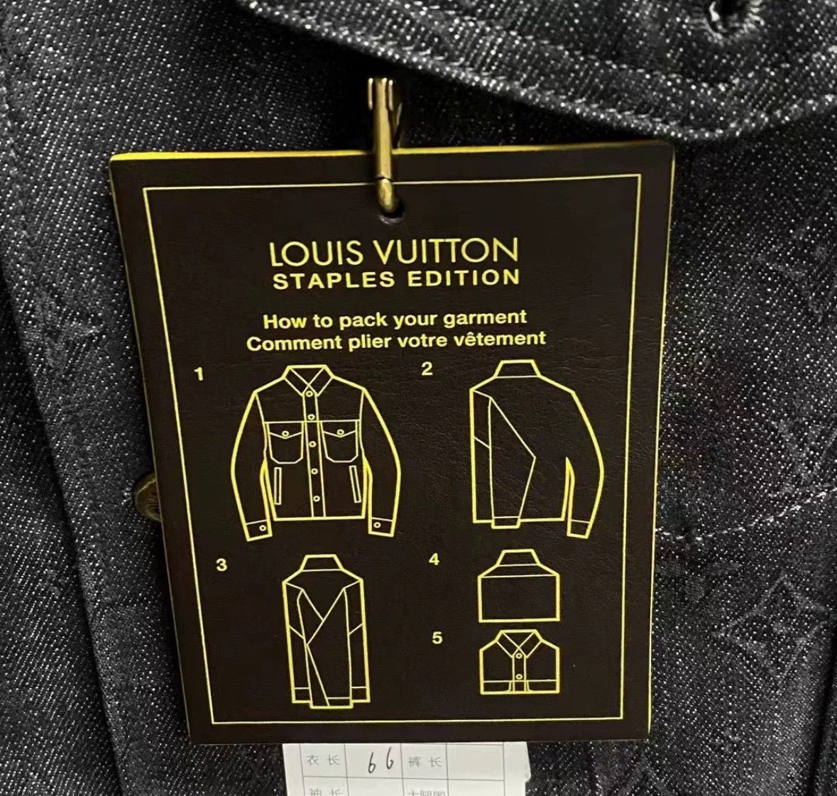 Louis Vuitton Louis Vuitton's latest black dark hanging denim jacket Size US S / EU 44-46 / 1 - 3 Thumbnail