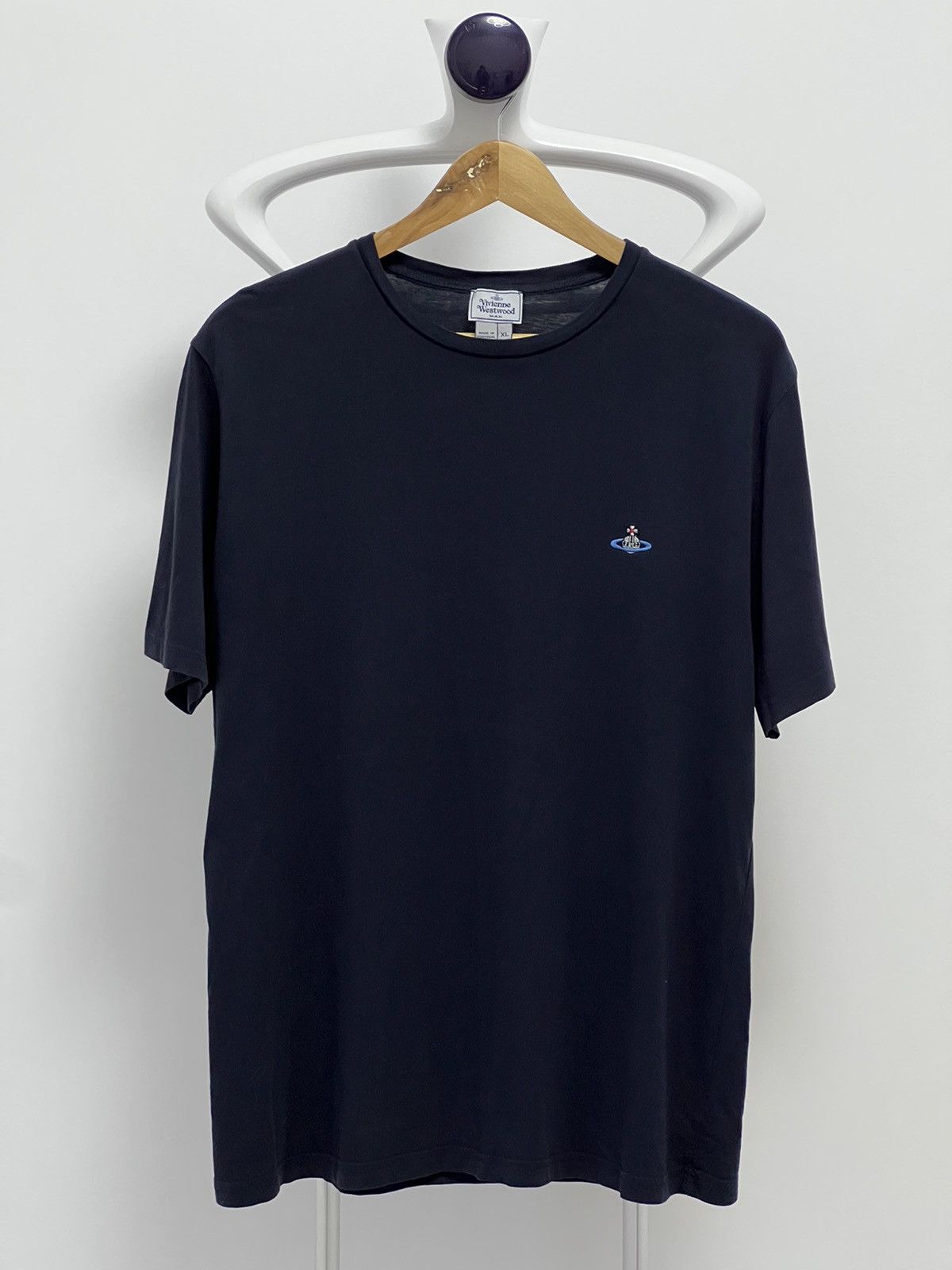 Vivienne Westwood Vivienne Westwood Orb Logo Navy T-Shirt Tee Size US XL / EU 56 / 4 - 1 Thumbnail