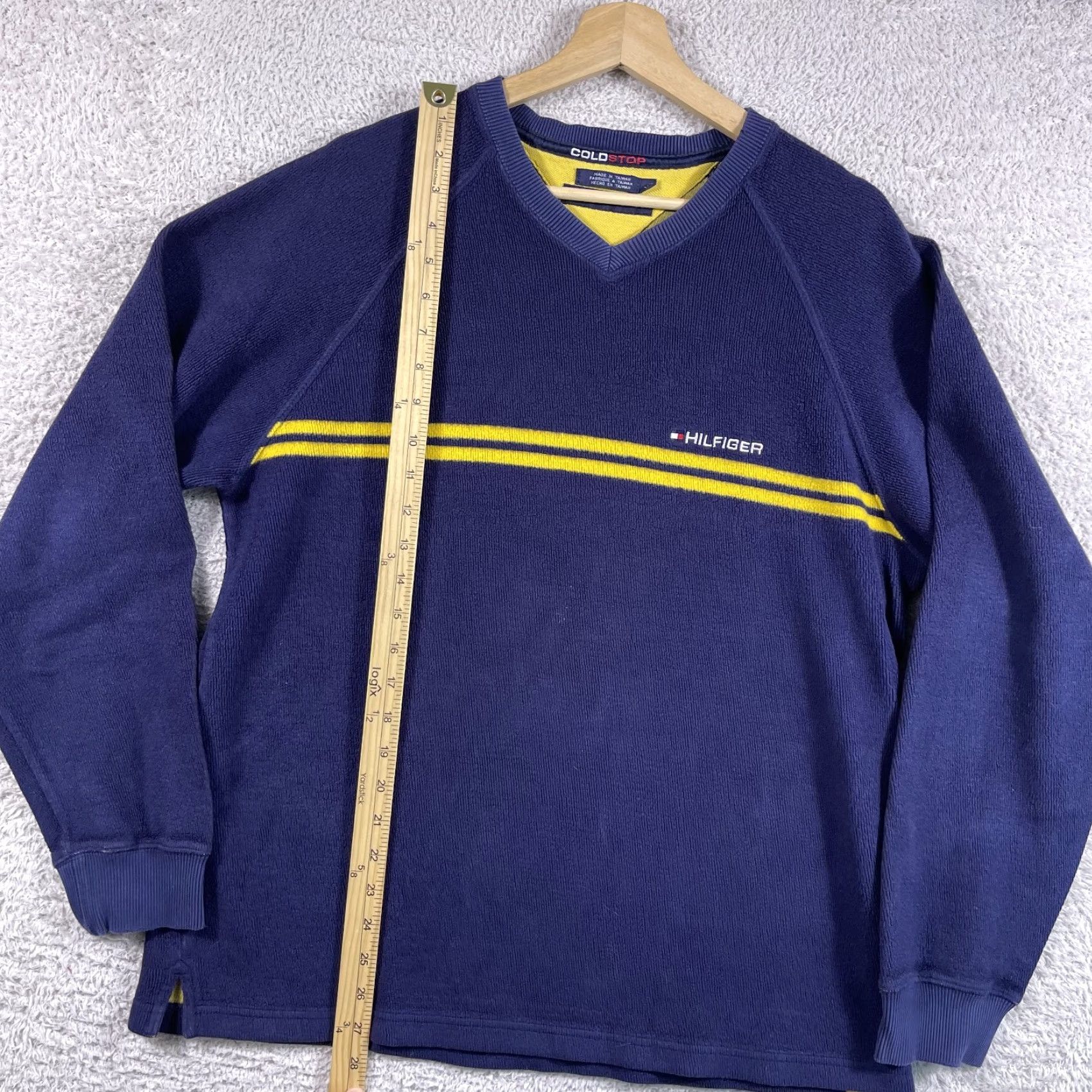 Tommy Hilfiger VINTAGE Tommy Hilfiger Sweater Mens L Striped Yellow Navy V-Neck Knit Pullover 90s Grunge USA Size US L / EU 52-54 / 3 - 4 Thumbnail