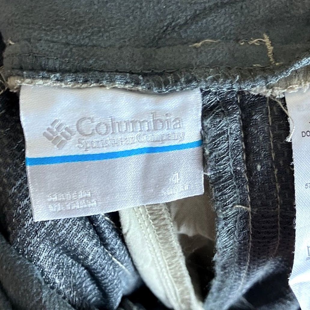 Vintage Columbia Womens Pants Tan Omni-Shade Advanced Repellent Zip Off Stretch 4 Pants Womens Tan Omni-Shade Advanced Repellent Zip Off Stretch 4 Size 27" / US 4 / IT 40 - 4 Thumbnail