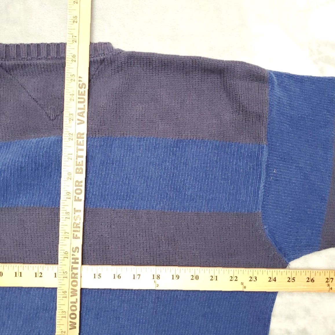 Tommy Hilfiger VINTAGE Tommy Hilfiger Sweater Men XL Blue Striped Cotton Crewneck Pullover VTG Size US XL / EU 56 / 4 - 8 Thumbnail