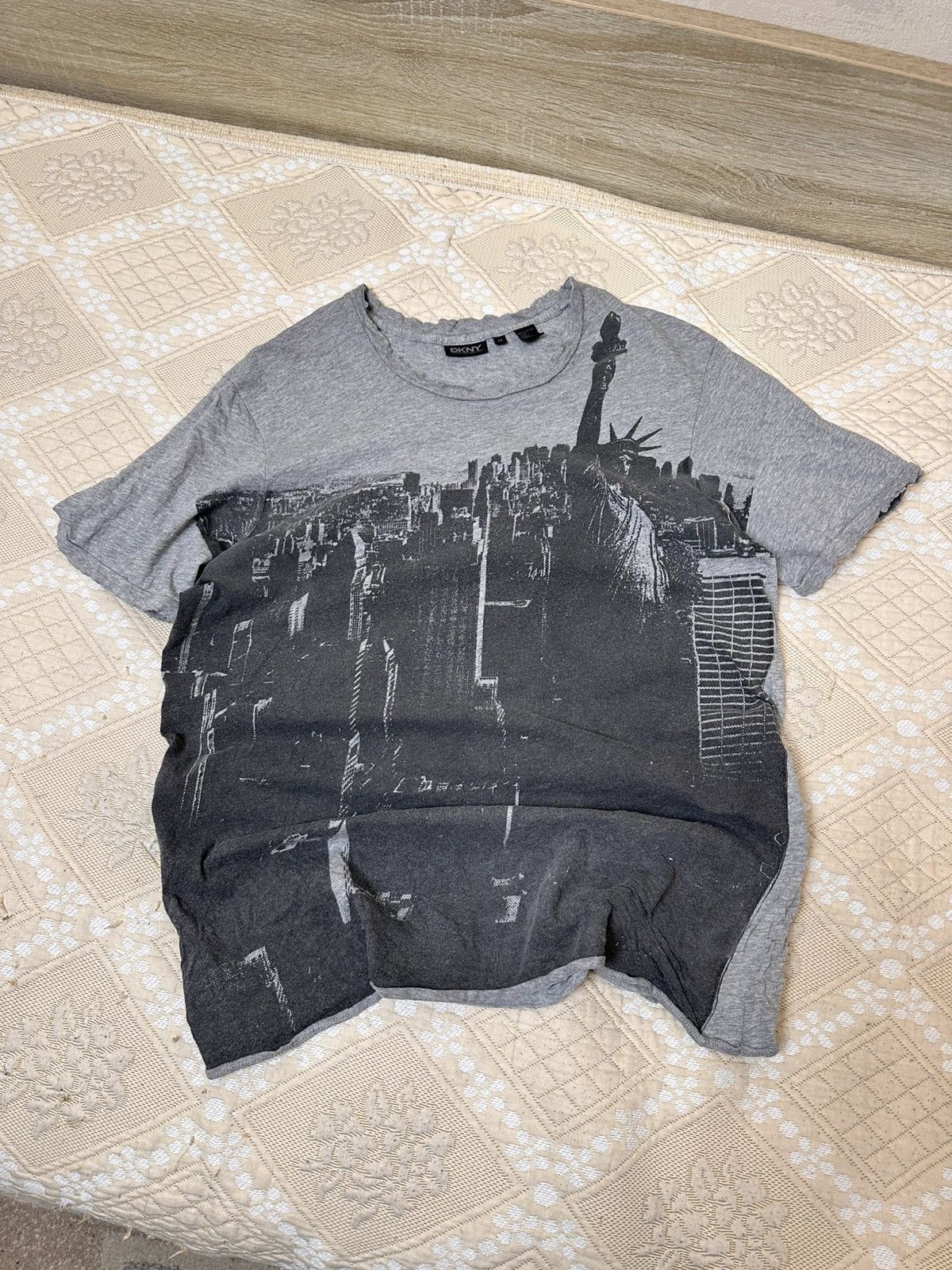 DKNY 🔥 Vintage 90s DKNY Jeans New York Tee T Shirt USA Streetwear Size US M / EU 48-50 / 2 - 3 Thumbnail