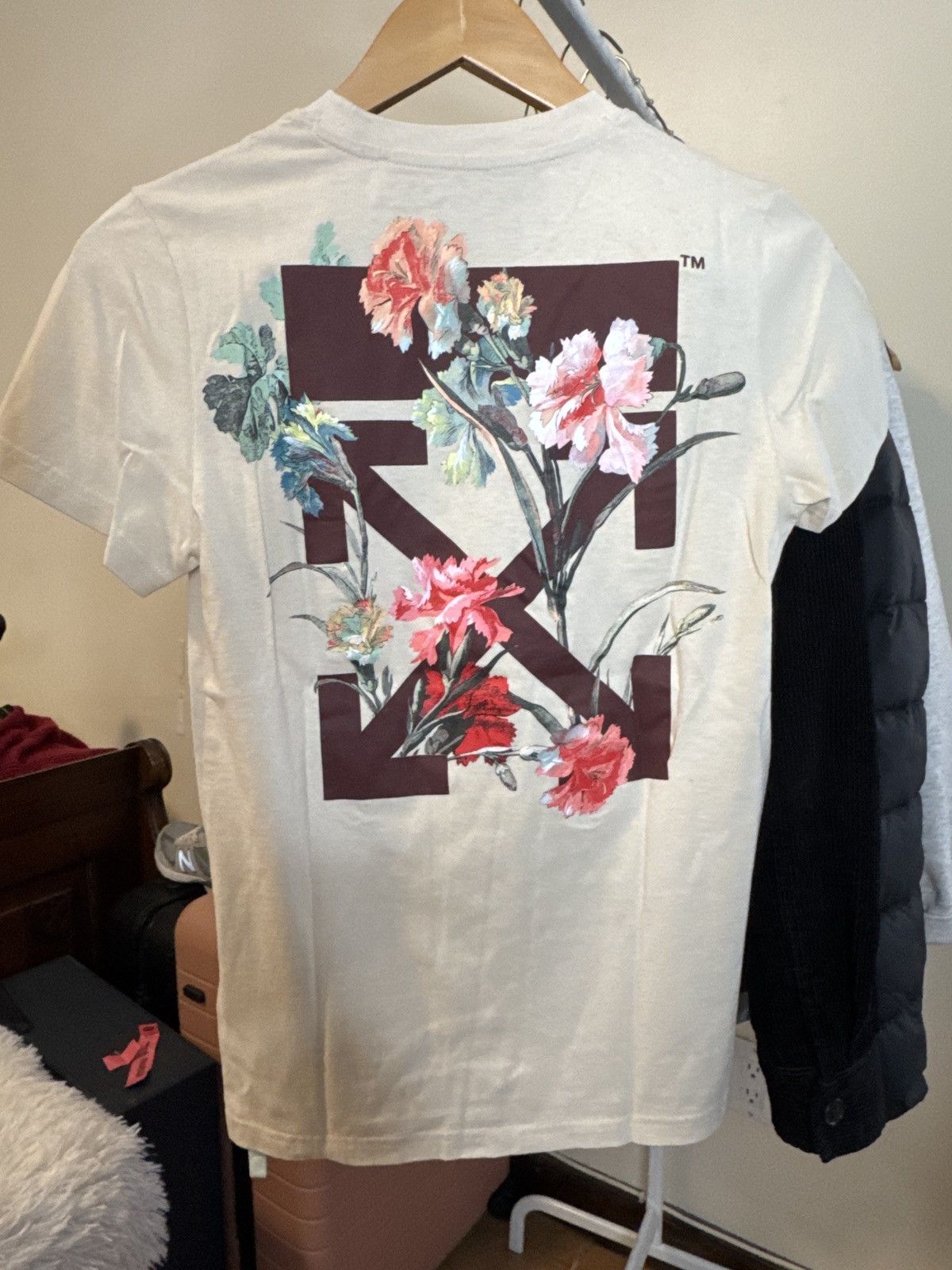 Off-White Virgil Off-White - Oversized Flowers Carryover tee - XXS Size XXS / US 00 / IT 34 - 2 Thumbnail