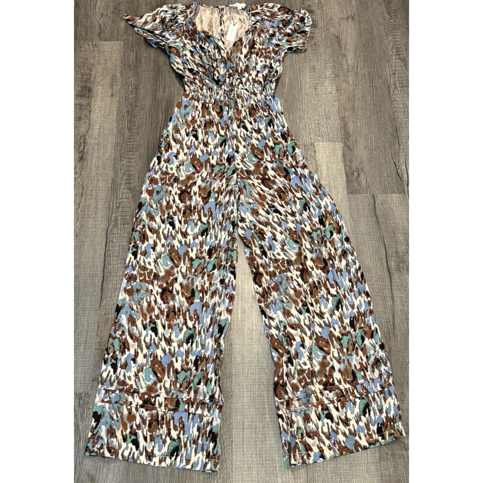 Anthropologie Anthropologie Jumpsuit Turquoise Abstract Print XS-Tall Multicolor V-Neck Short Sleeve Wide-Leg Pockets NWT Size 26" / US 2 / IT 38 - 5 Thumbnail