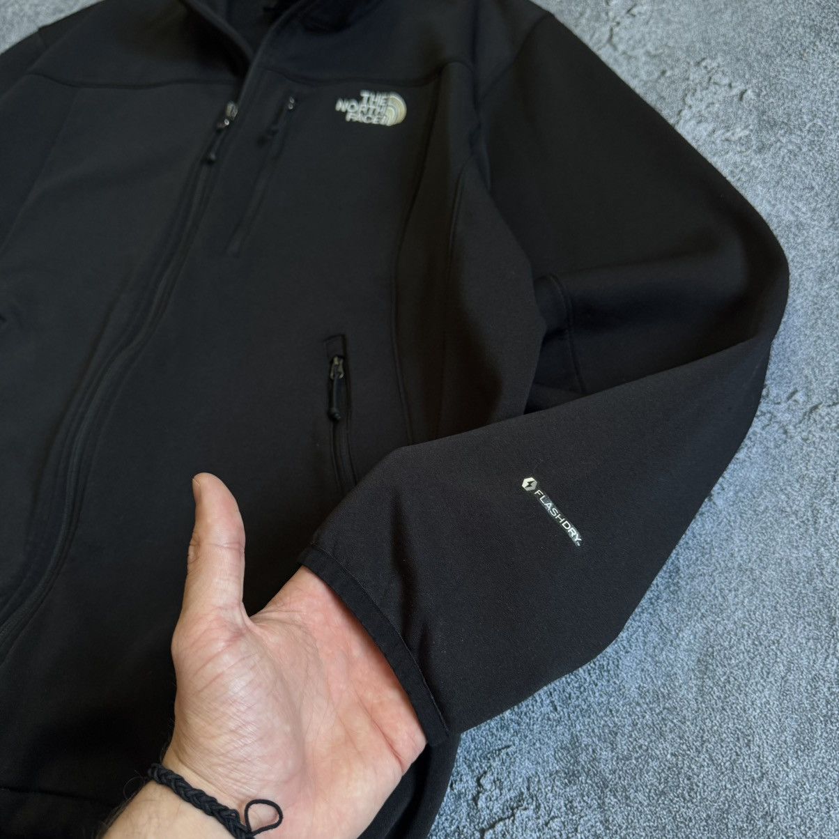 The North Face The North Face Windbreaker Jacket Flashdry Colour Black Size US XL / EU 56 / 4 - 3 Thumbnail