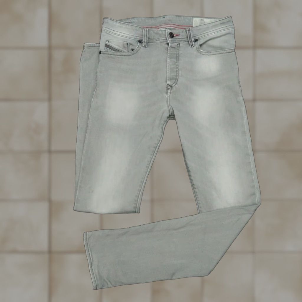 Diesel Diesel Jeans Mens 29x32 Gray Buster Slim Tapered 5 Pocket Button Fly Size US 29 - 1 Thumbnail