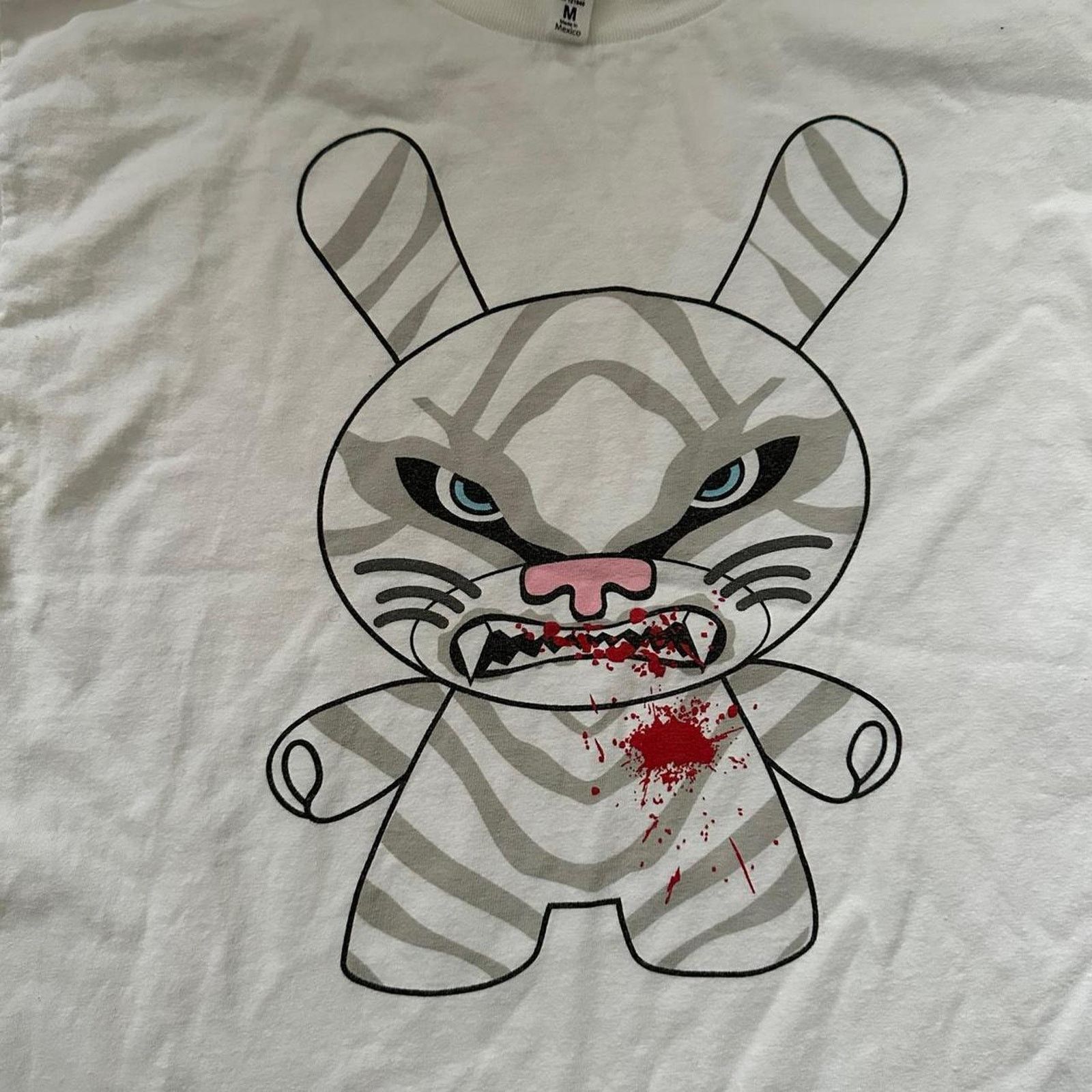 Kid Robot × NERDY × Vintage Rare Vintage Kidrobot Killer Rabbit T Shirt Kid Robot size M Size US M / EU 48-50 / 2 - 2 Thumbnail