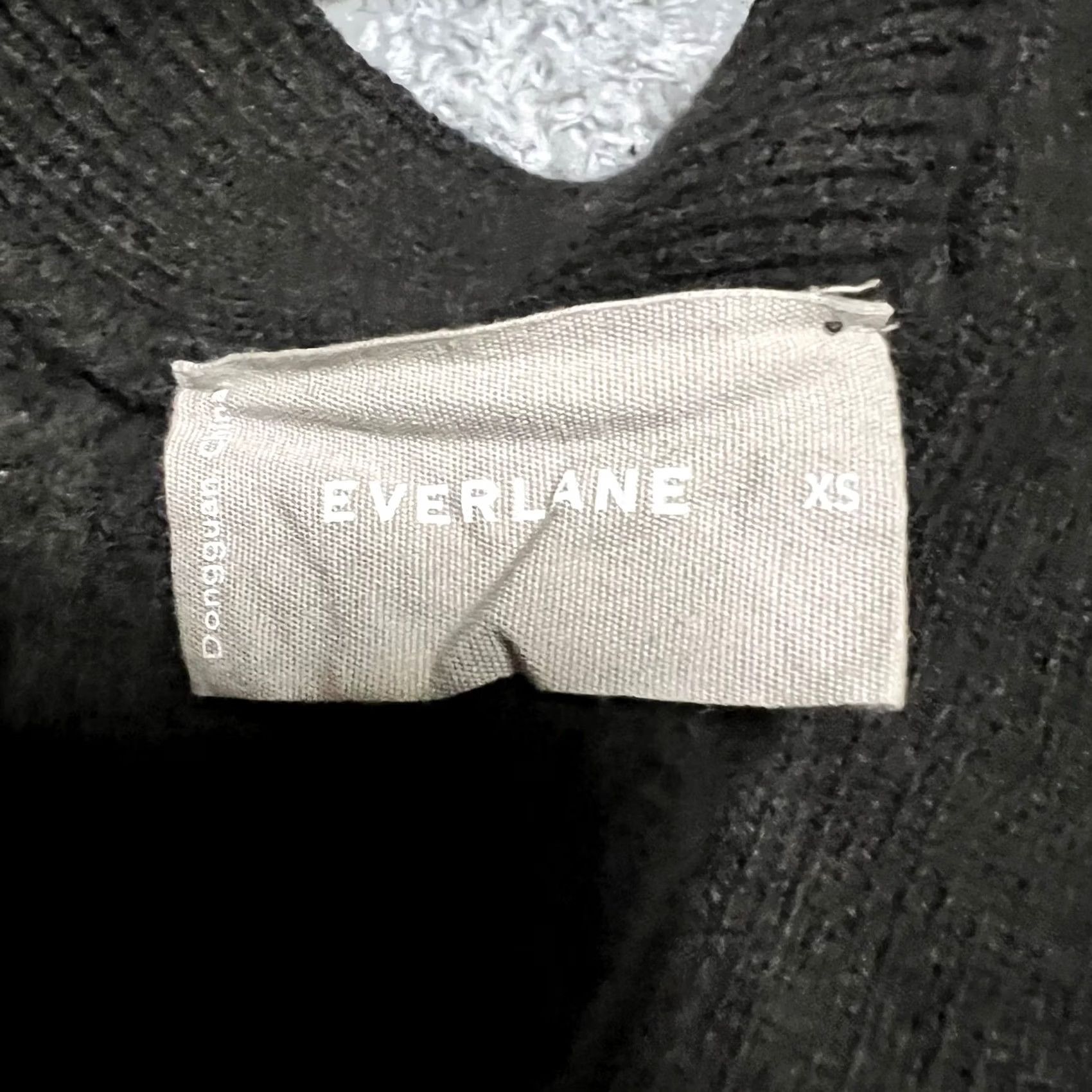 Everlane Everlane Cardigan Sweater Womens XS Wool Button Chunky Black XS Womens Cardigan Sweater Size XS / US 0-2 / IT 36-38 - 4 Thumbnail