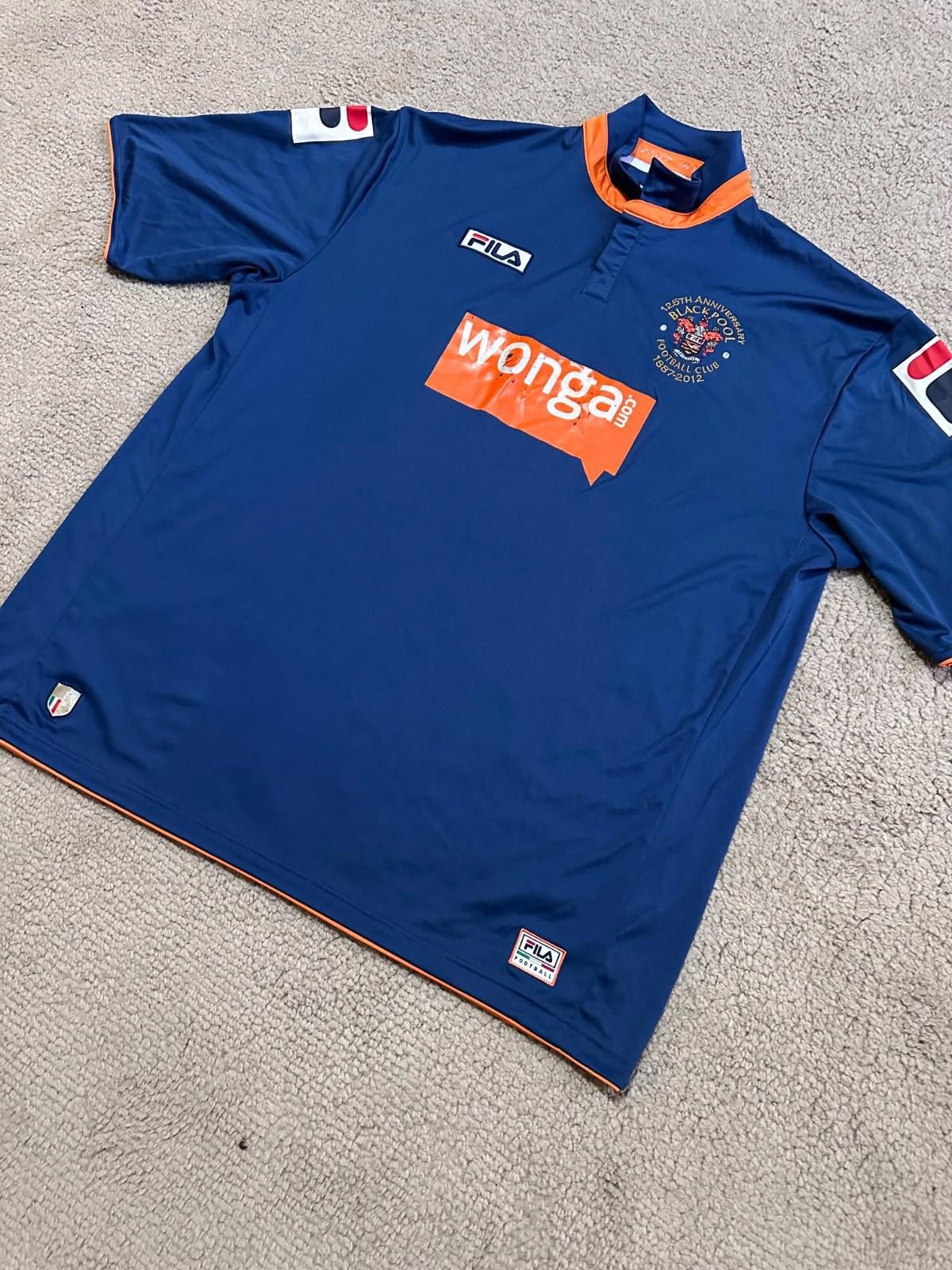 Fila BLACKPOOL 2012/2013 THIRD FOOTBALL SHIRT JERSEY FILA Size ONE SIZE - 2 Thumbnail