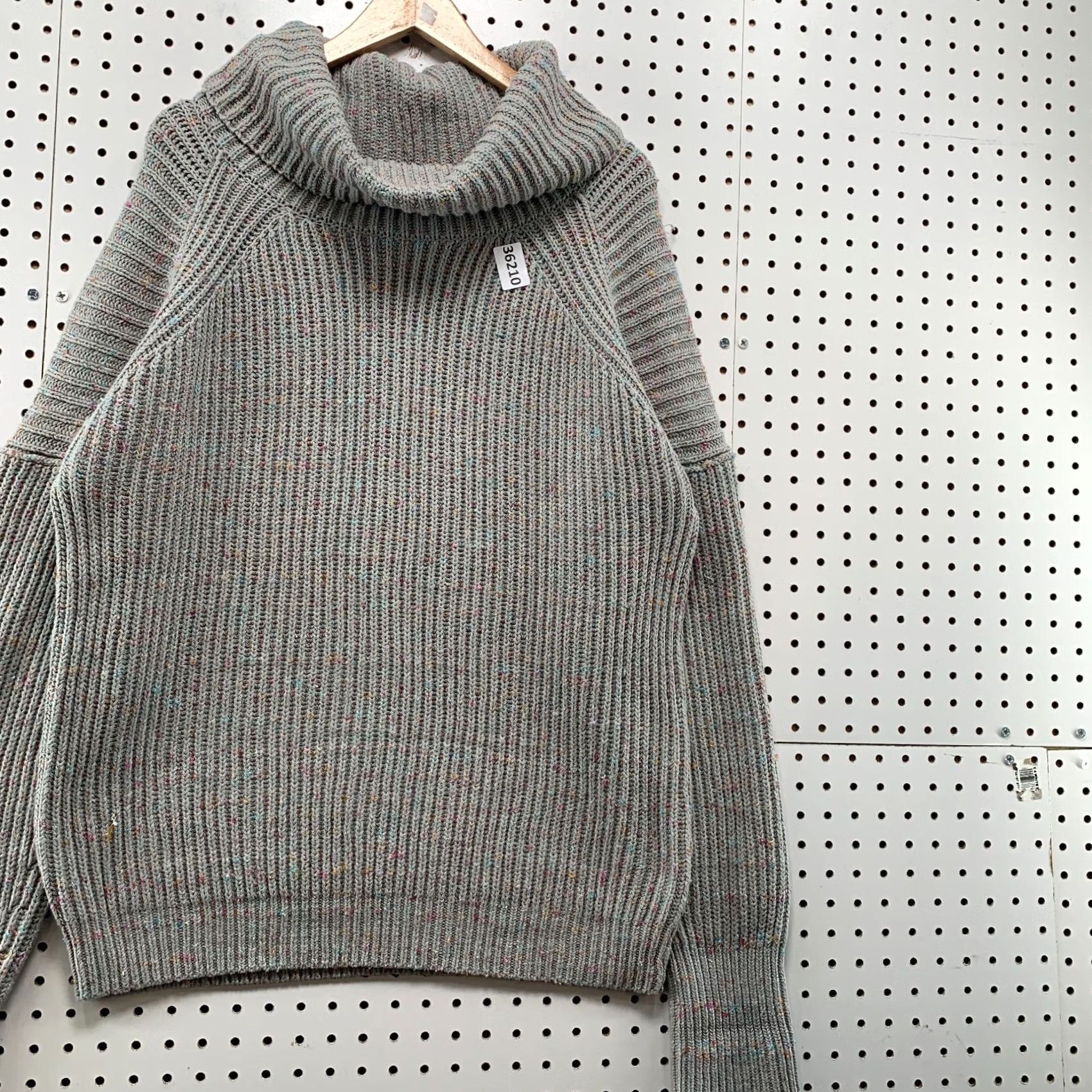 Free People Free People Knit Sweater Womens Small Gray Cowl Neck Heavy Pullover 24x26 Size S / US 4 / IT 40 - 4 Thumbnail