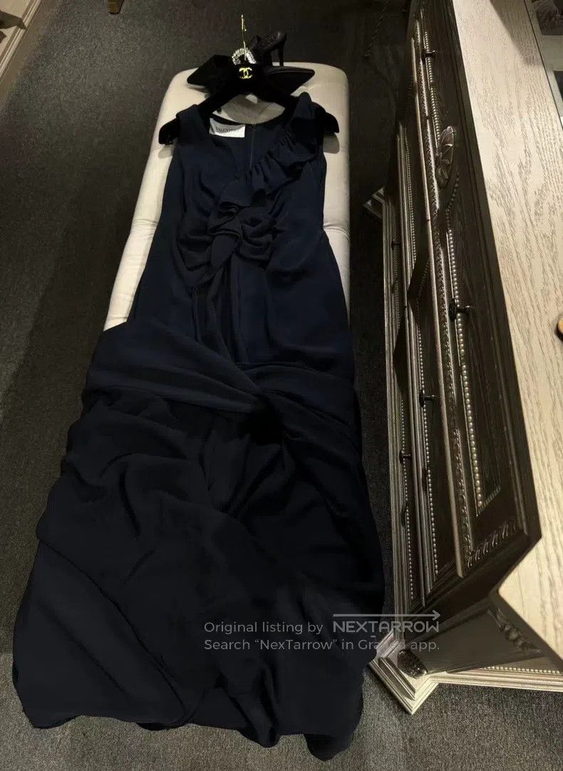 Valentino Valentino Classic dress Size M / US 6-8 / IT 42-44 - 7 Thumbnail