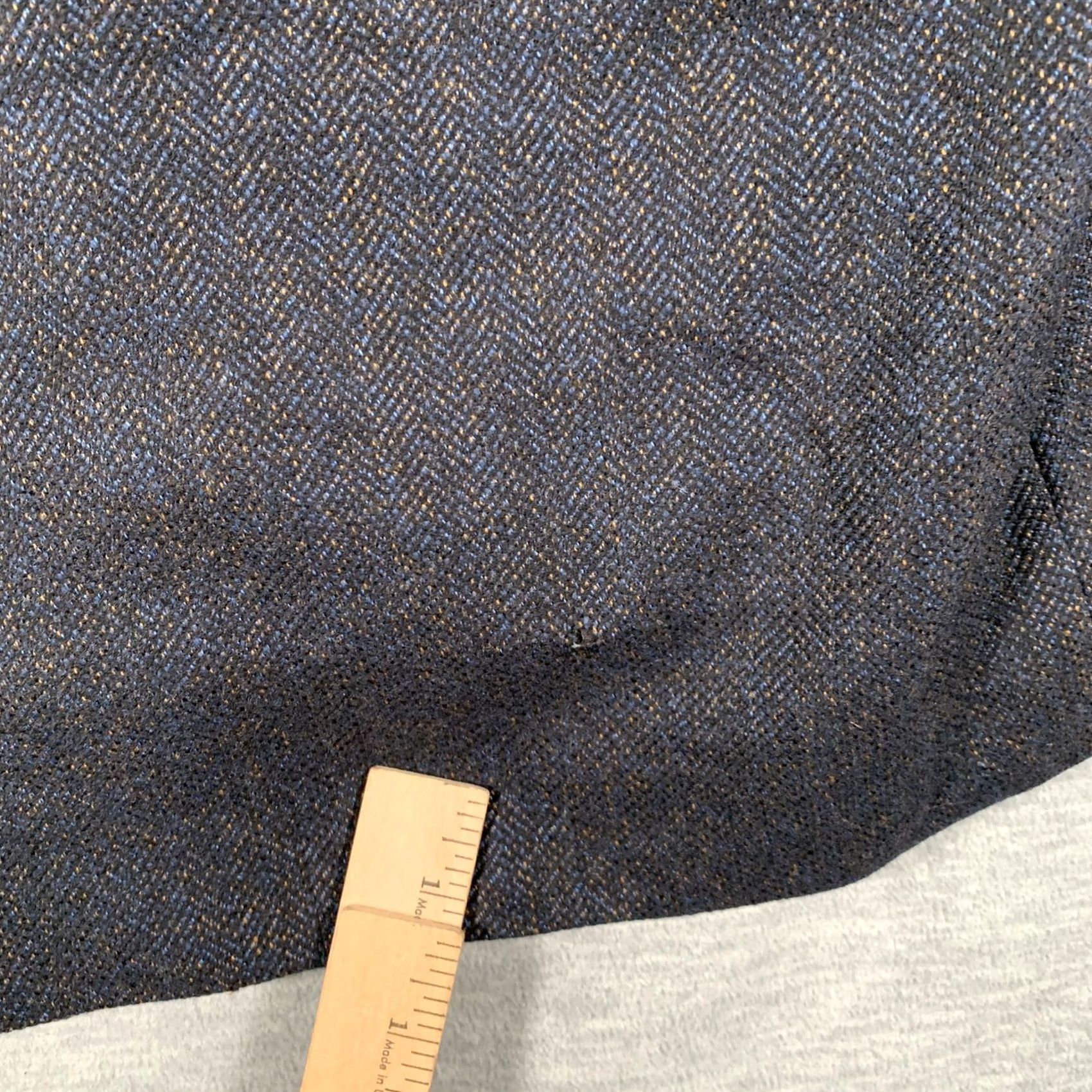 Brioni Brioni Sport Coat Mens 42 Herringbone Wool Cashmere Double-Breasted Italy Tweed Six-Button Peak Lapel Business Formal Wedding Blazer Jacket Size 42R - 4 Thumbnail