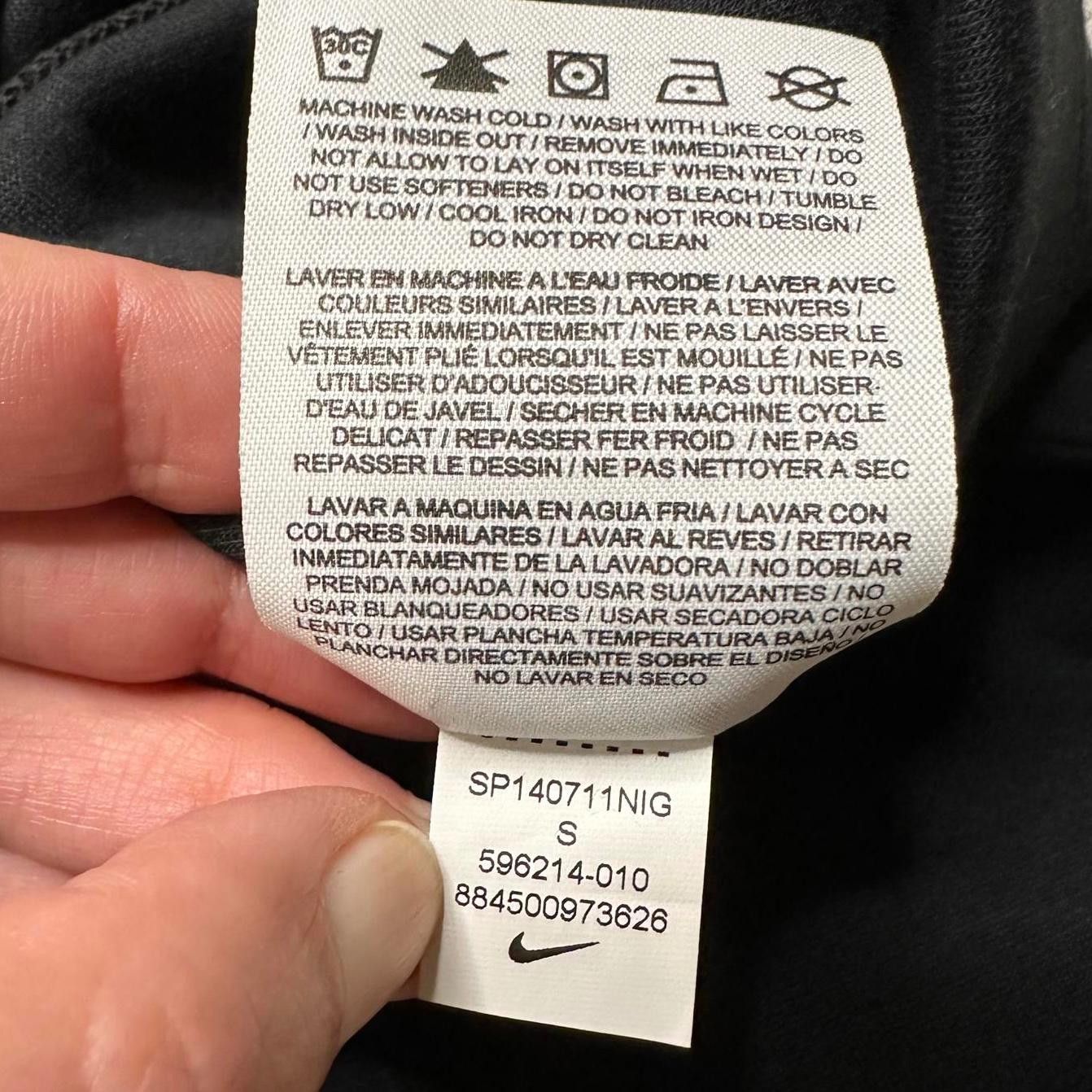 Nike NWT Nike Women's Leggings Black Size S Dri-FIT Mid-Rise Size 28" / US 6 / IT 42 - 8 Thumbnail