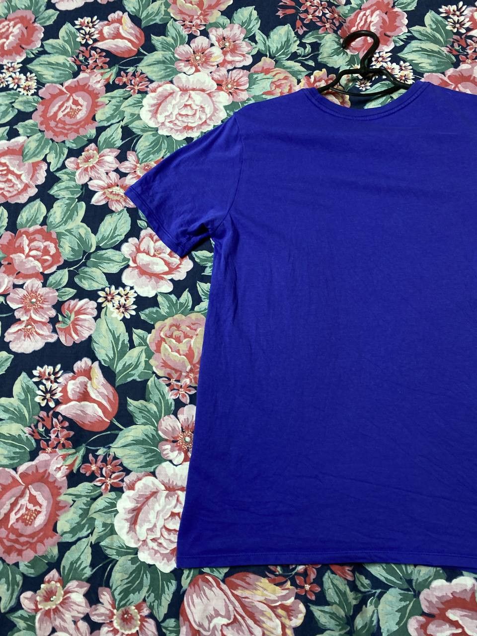 Nike × Vintage Vintage Nike streetwear center logo tee hype tee Size US S / EU 44-46 / 1 - 9 Thumbnail