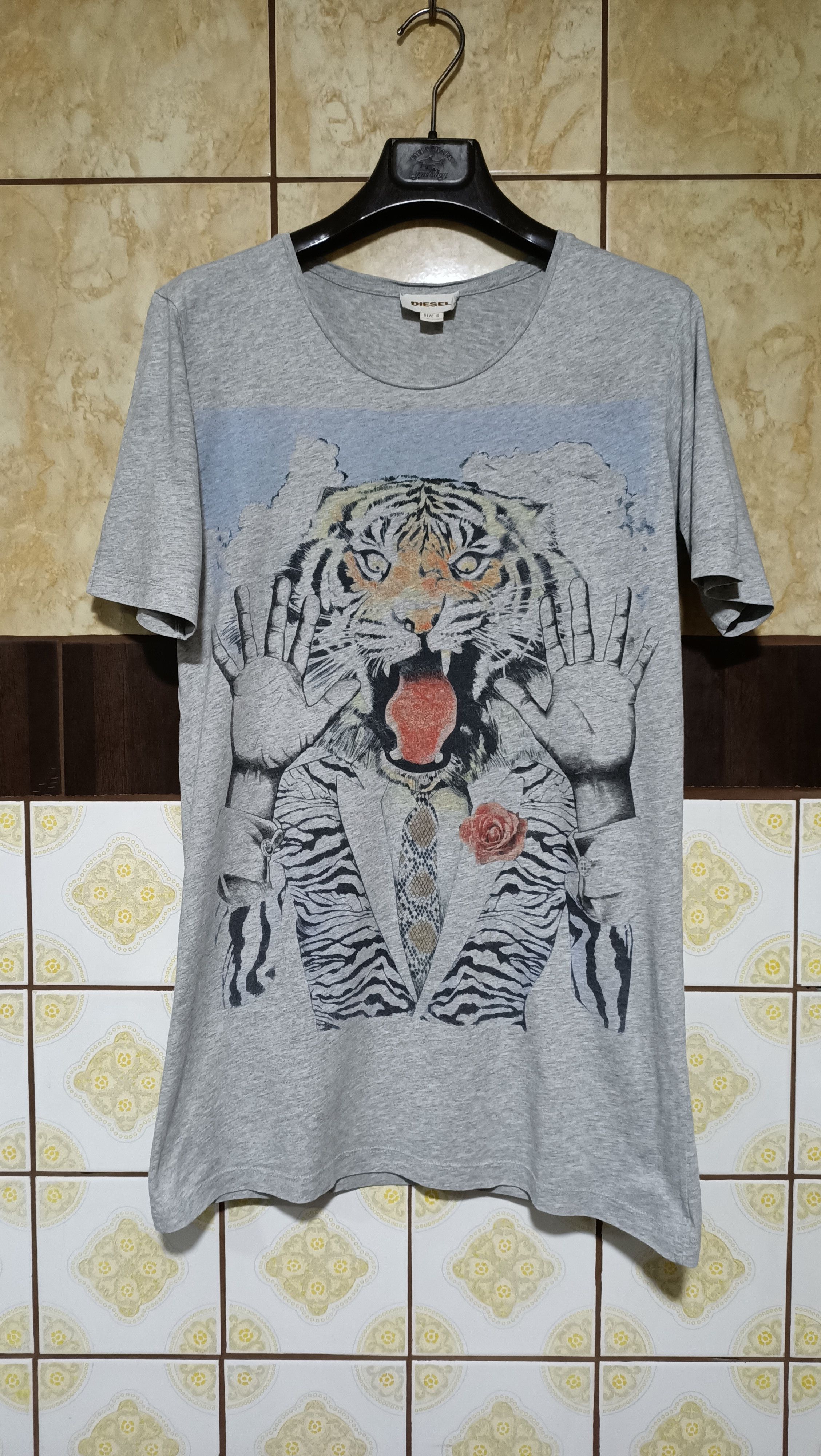 Diesel × Vintage Diesel vintage Run way Tiger t shirt Size US S / EU 44-46 / 1 - 1 Thumbnail