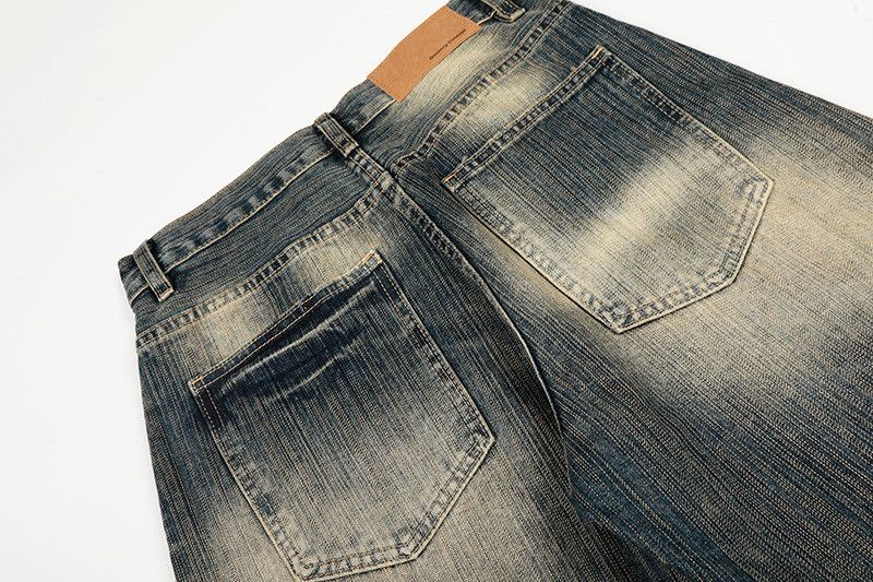 Vintage American whiskered washed distressed scimitar jeans for men Size US 32 / EU 48 - 5 Thumbnail