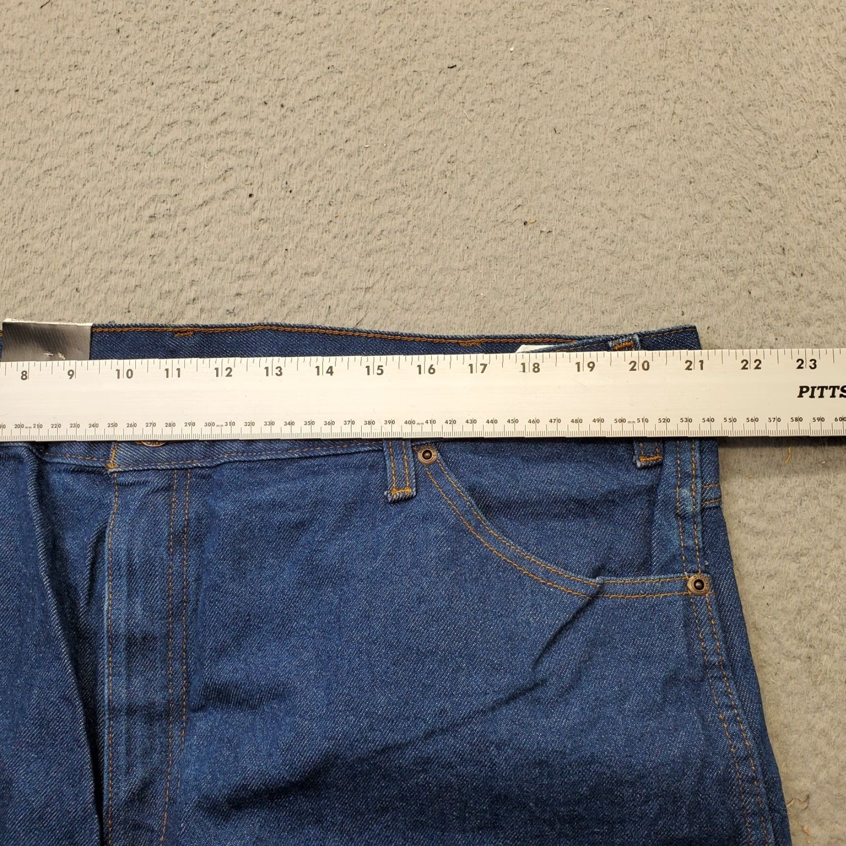Dickies Dickies Jeans Mens Blue Denim Relaxed Fit Wide-Leg 40 Mens Size 40 Blue Denim Dickies CR39RB Vintage? N/A Size US 40 / EU 56 - 6 Thumbnail