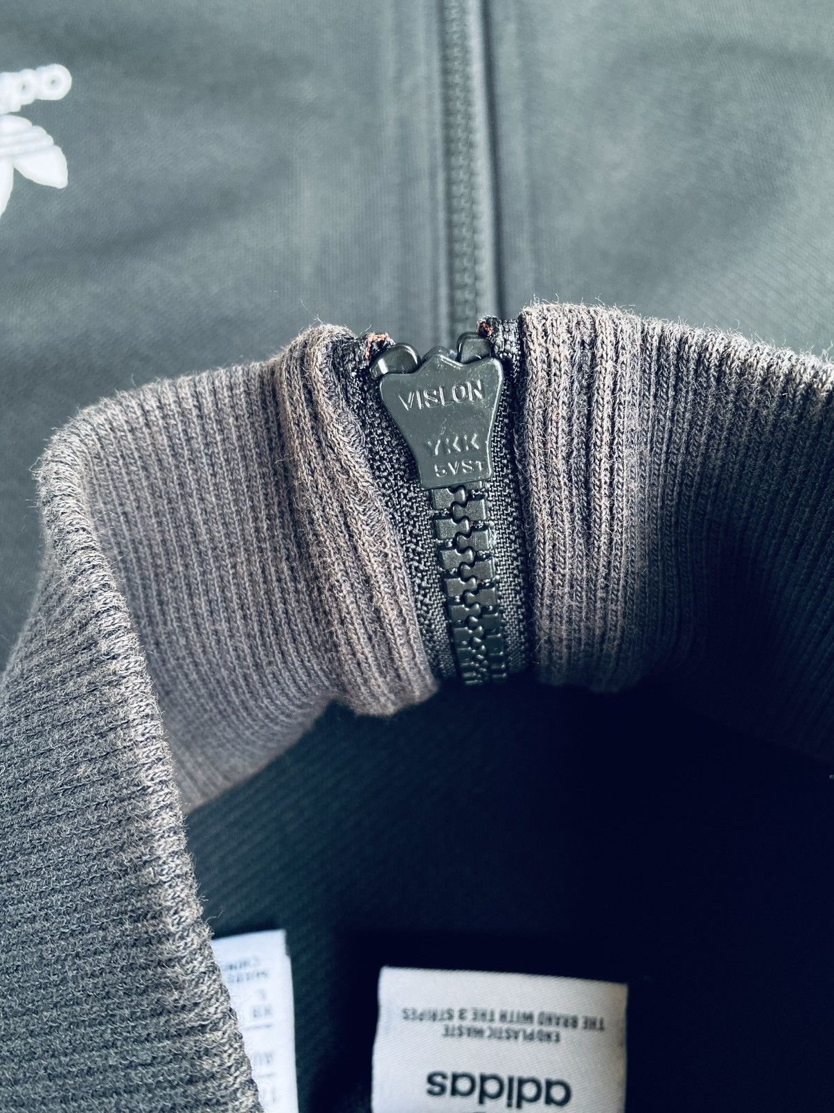 Adidas Adidas Adibreak Sweater Rare Size US L / EU 52-54 / 3 - 6 Thumbnail