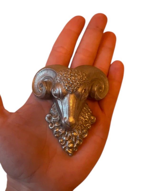 Christian Dior Monsieur MUTTON HEAD HEAVY PAPER WEIGHT Size ONE SIZE - 4 Thumbnail