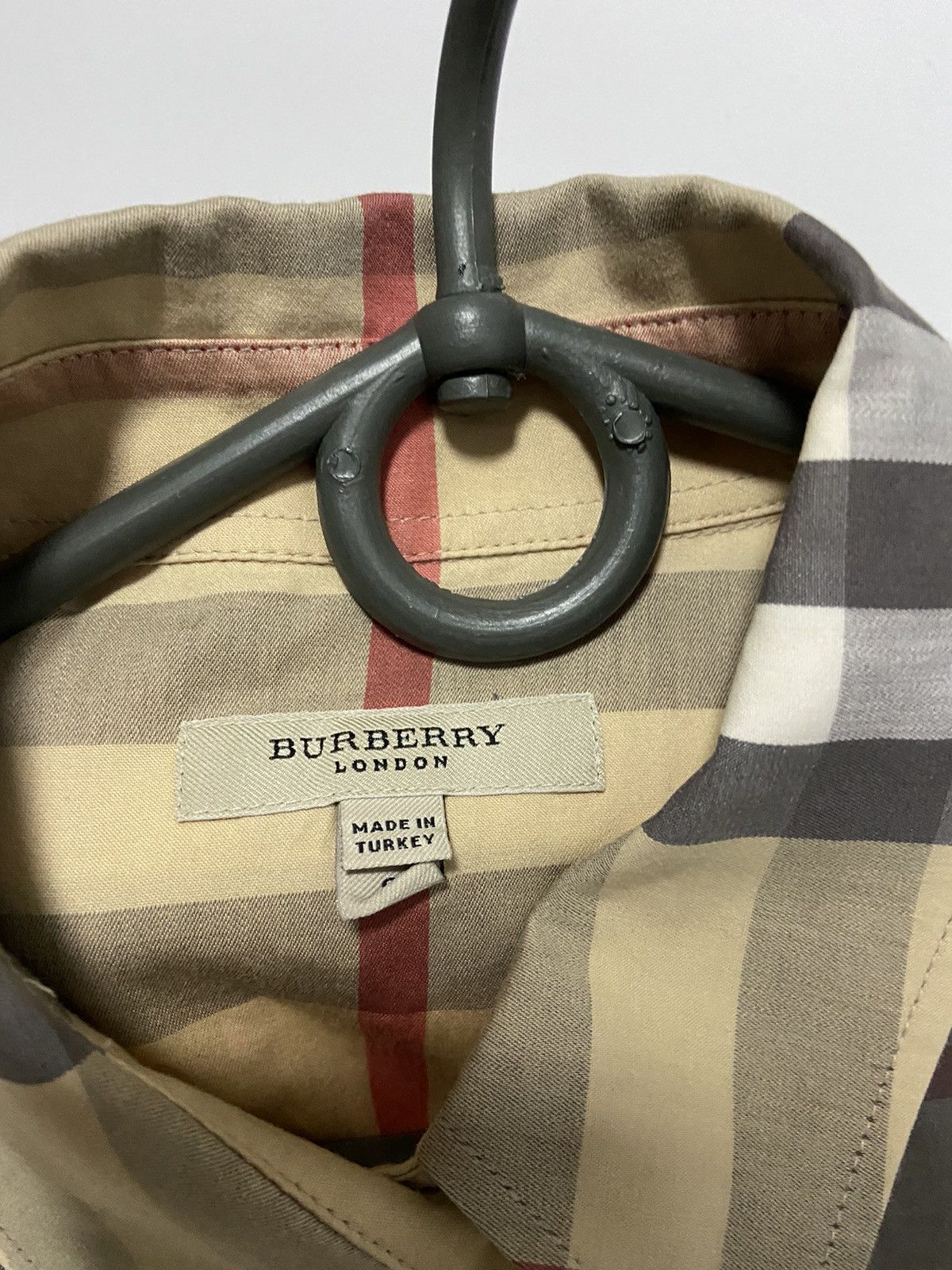 Burberry Burberry nova check buttons vintage overprint womens Size S / US 4 / IT 40 - 5 Thumbnail