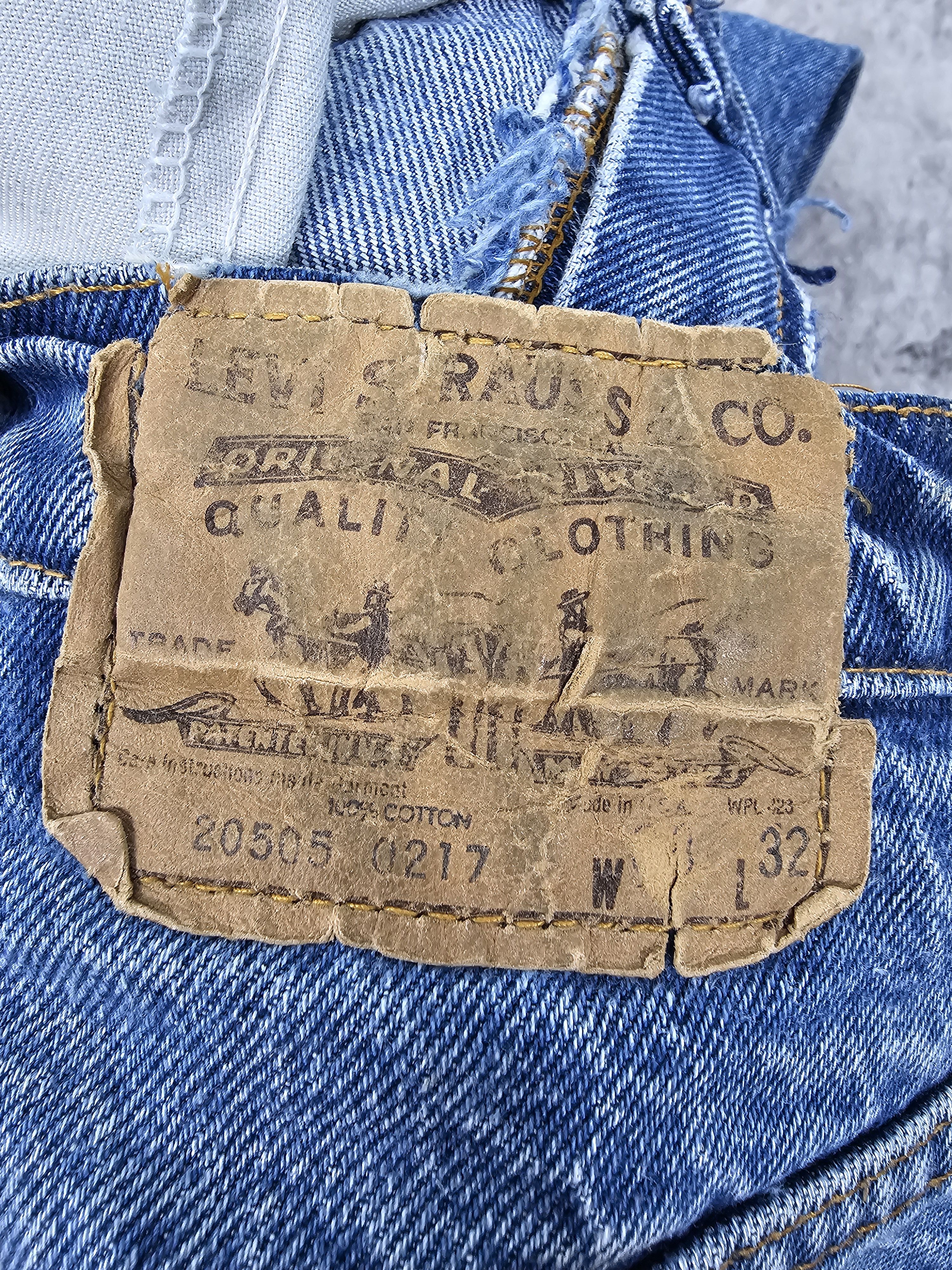 Levi's Vintage Clothing Vtg 80's LEVIS 205 05 Medium Wash Size 33X31.5 Jeans L0432 Size US 33 - 9 Thumbnail