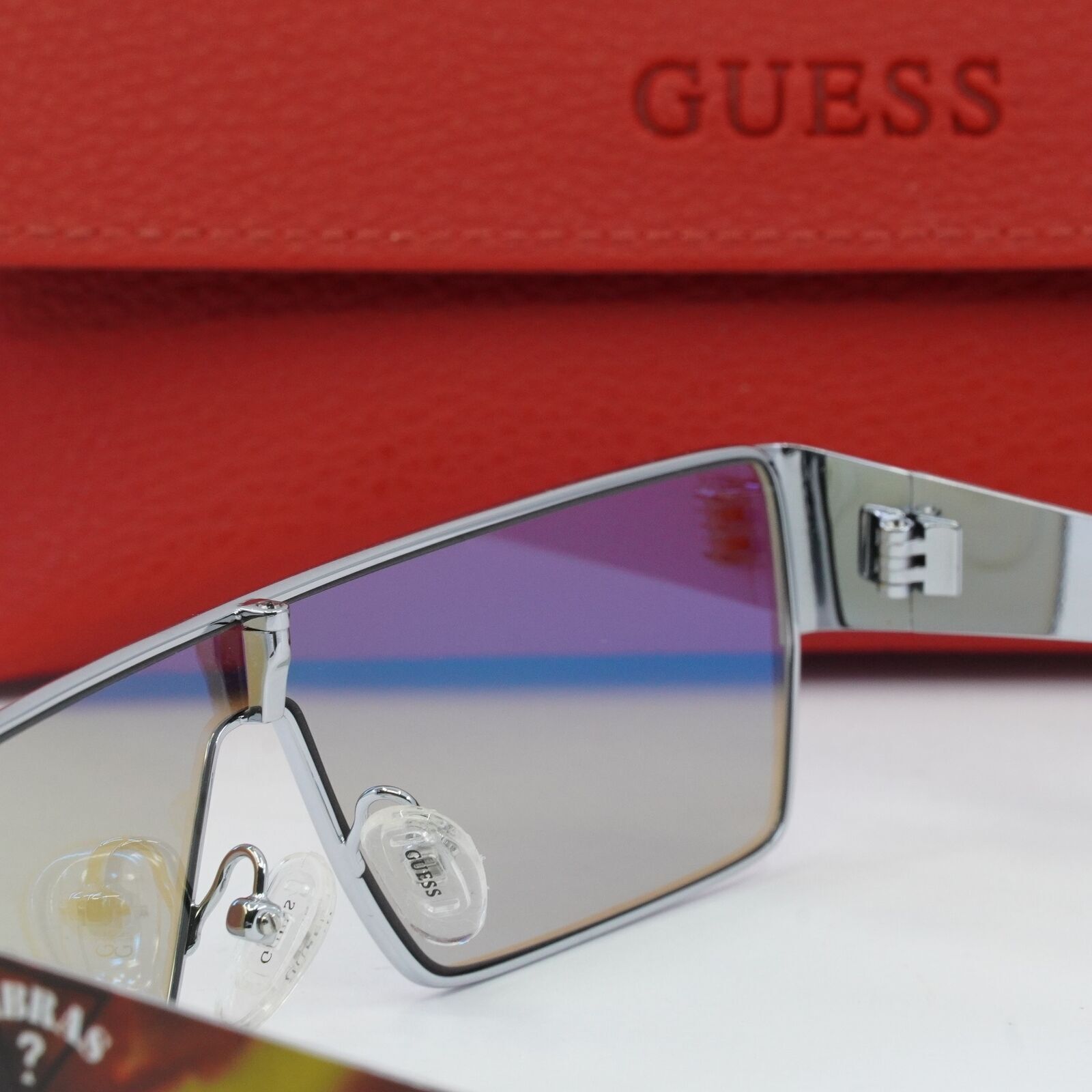 Guess NEW GUESS x J BALVIN COLLABORATION GU8206 10X SUNGLASSES() Size ONE SIZE - 5 Thumbnail