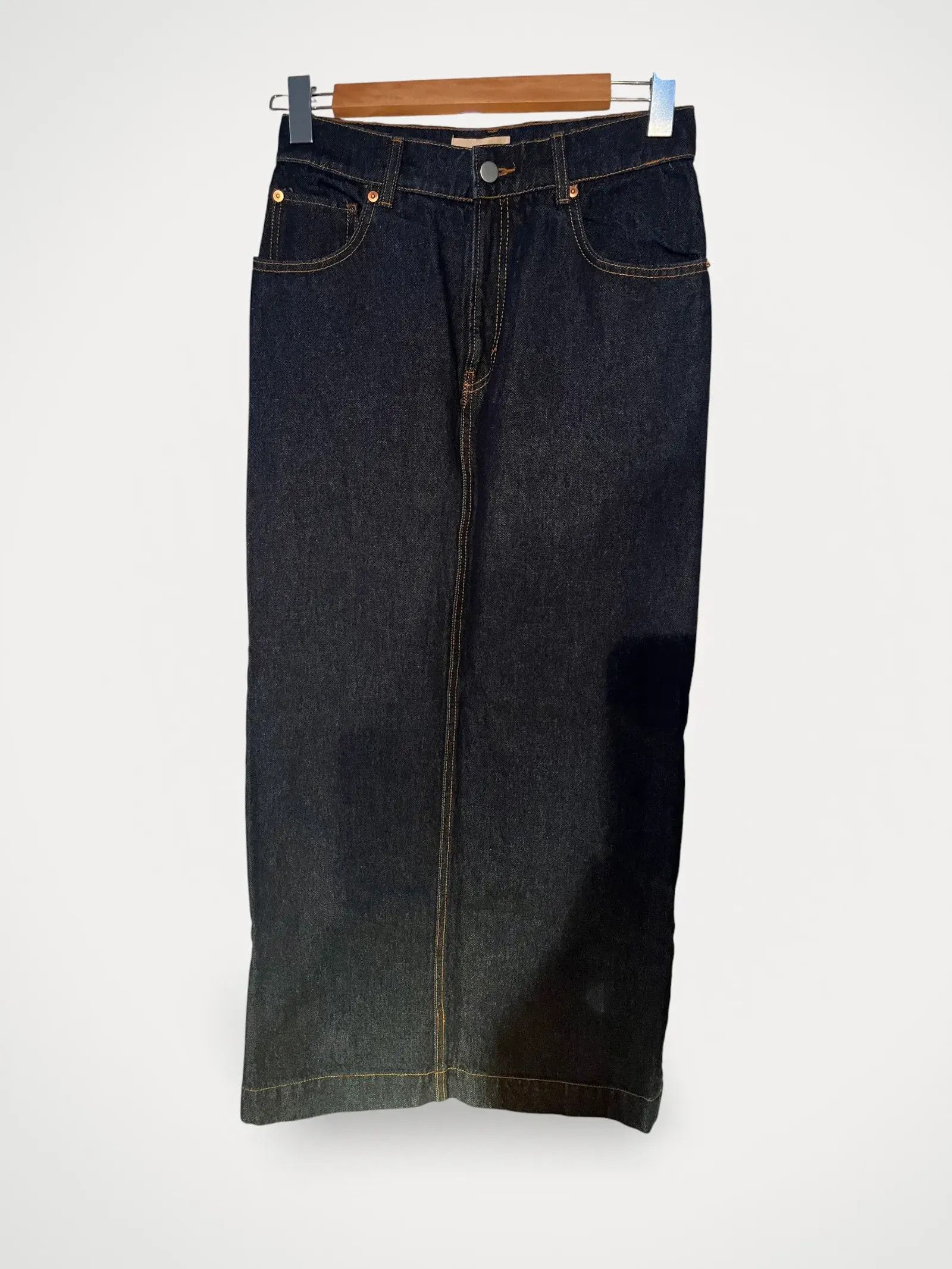 H&M H&M Rak jeanskjol med slits Skirt Size 25" / US 0 / IT 36 - 1 Thumbnail