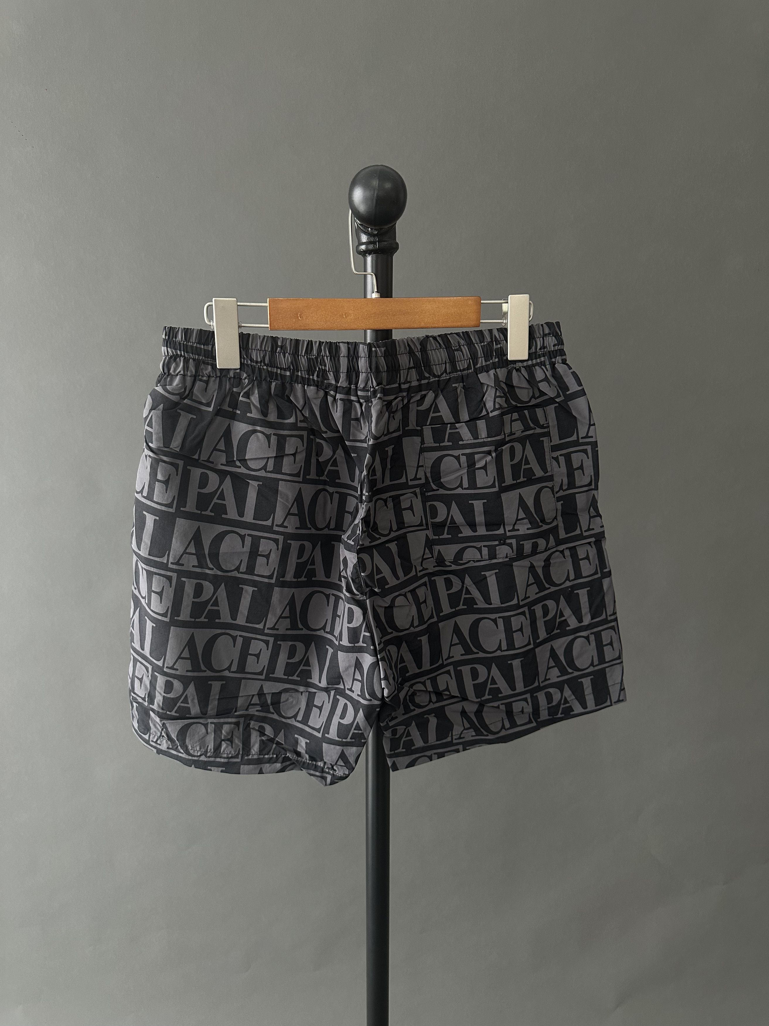 Palace Domino Print Swim Shorts Size US 30 / EU 46 - 2 Thumbnail