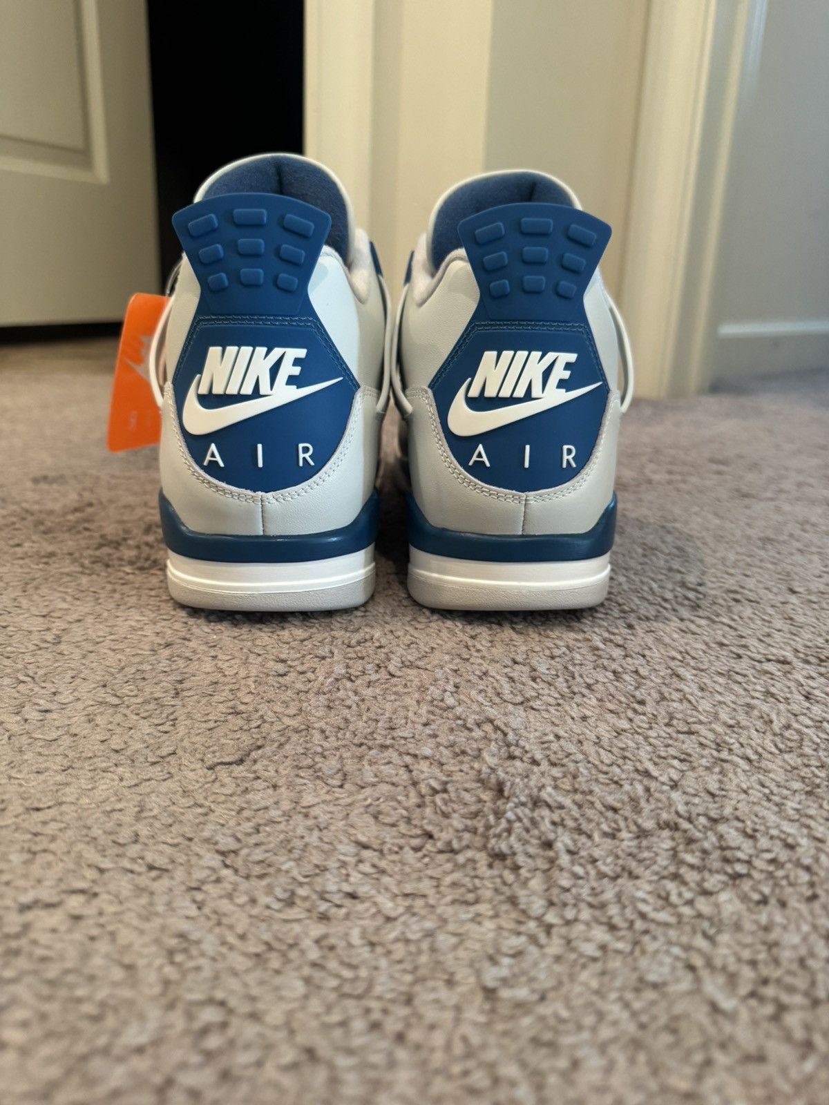 Jordan Brand Air Jordan 4 Retro Military Blue Size US 11 / EU 44 - 5 Thumbnail
