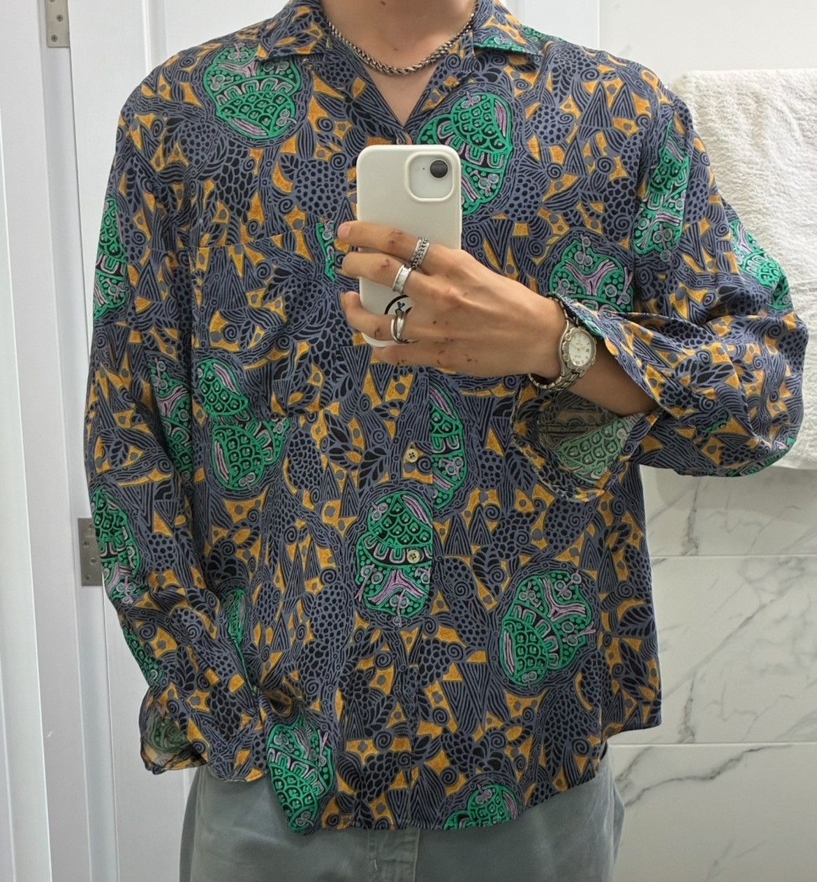 Yves Saint Laurent Yves Saint Laurent Vintage Rayon Shirt (L) Size US L / EU 52-54 / 3 - 1 Thumbnail