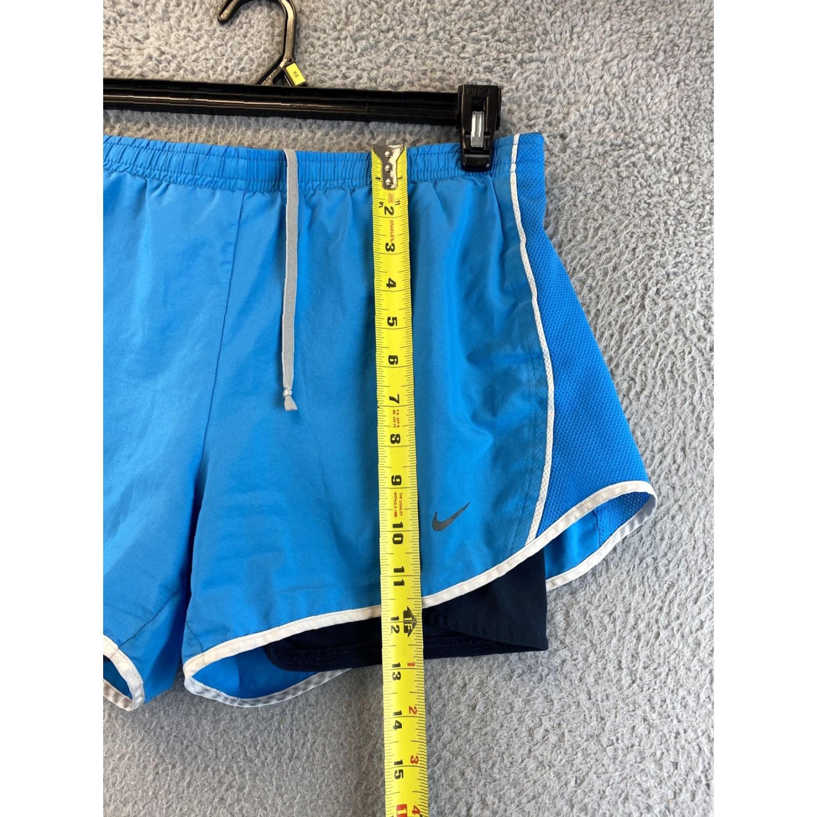 Nike Nike Women Running Shorts Blue Elastic Waist 30-32 Inseam NA Size M Athletic Nike Shorts Women’s Athletic Sportswear 78-66 (M) Size 32" / US 10 / IT 46 - 6 Thumbnail