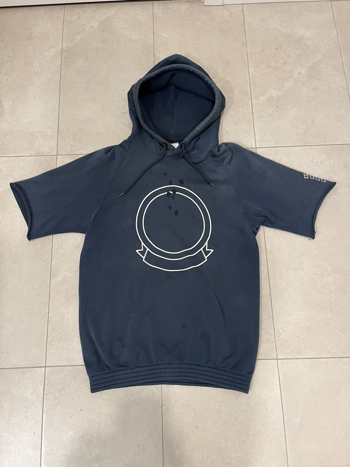 トップス number(n)ine aw01 emblem hoodie size2 Number (N)ine AW01 shield hoodie | Barhaine Archive