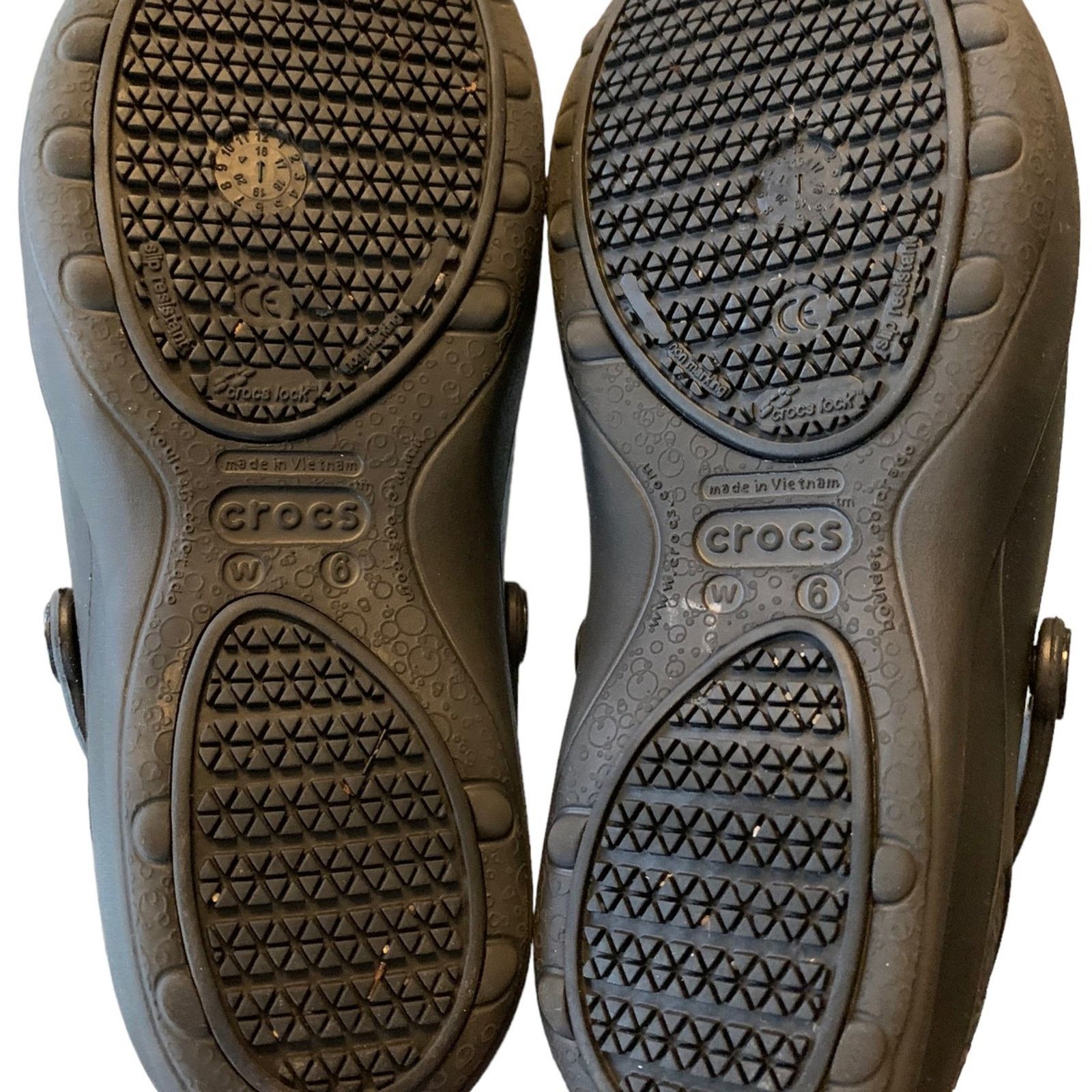 Crocs Crocs Women's Size 6 Clog Black Leopard Print Design Sandal Size US 6 / IT 36 - 3 Thumbnail
