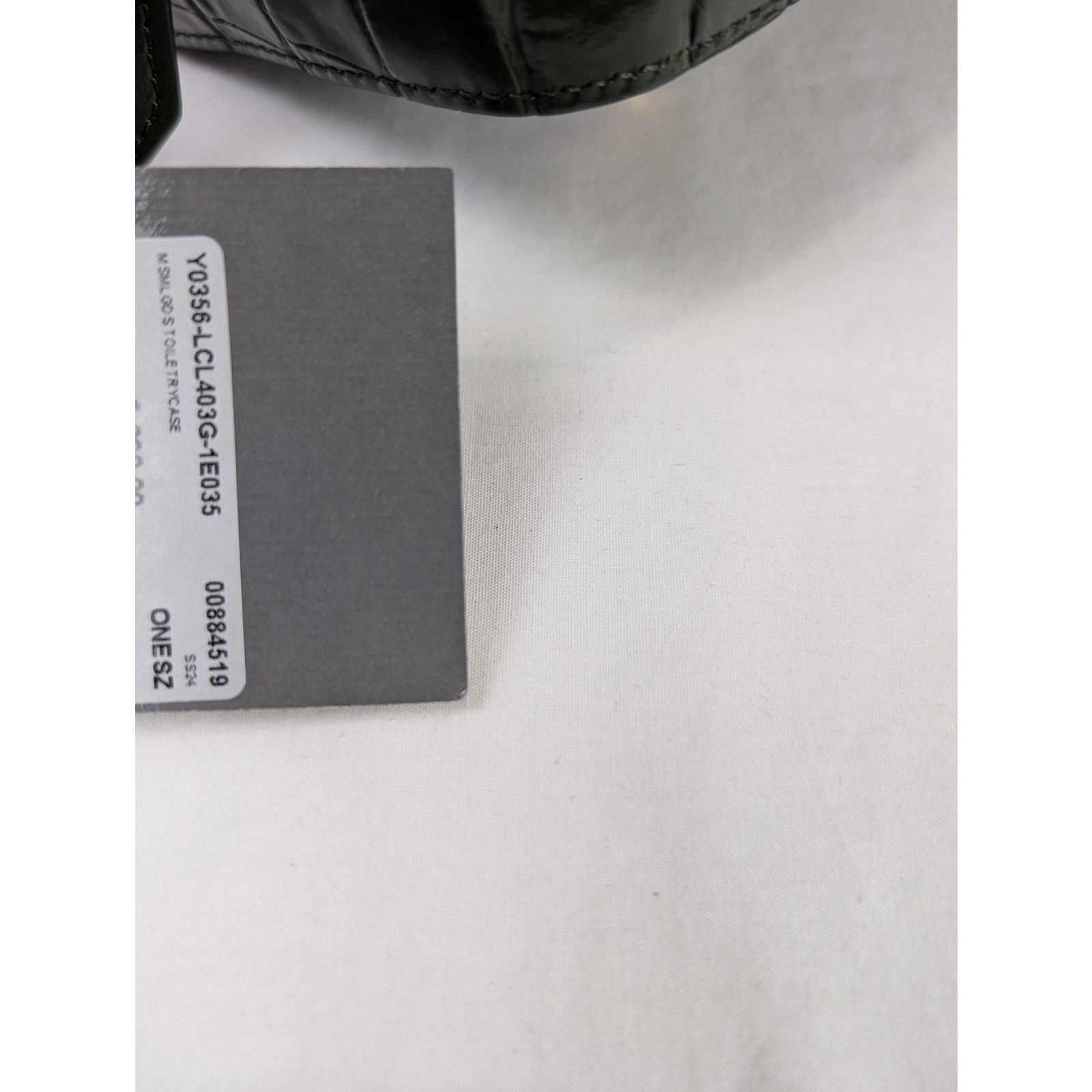Tom Ford o1rshd1 Size: OS/ Beauty Case Pouch Croc Embossed Bag Green Size ONE SIZE - 14 Thumbnail