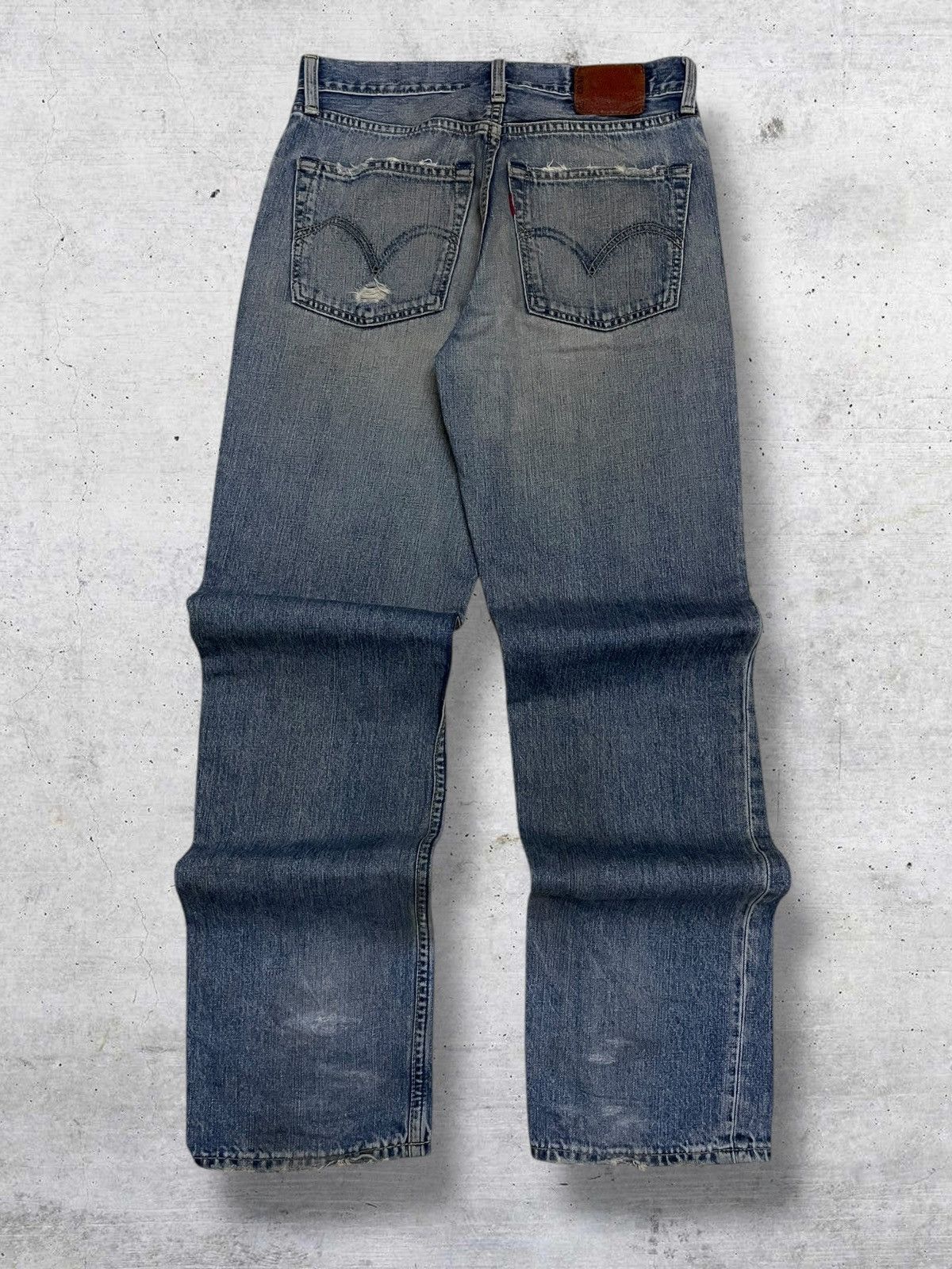 Levi's Vintage Clothing VINTAGE 502 LEVIS 90S DESIGNER USA DISTRESSED DIRTY OG DENIM Size US 29 - 9 Thumbnail