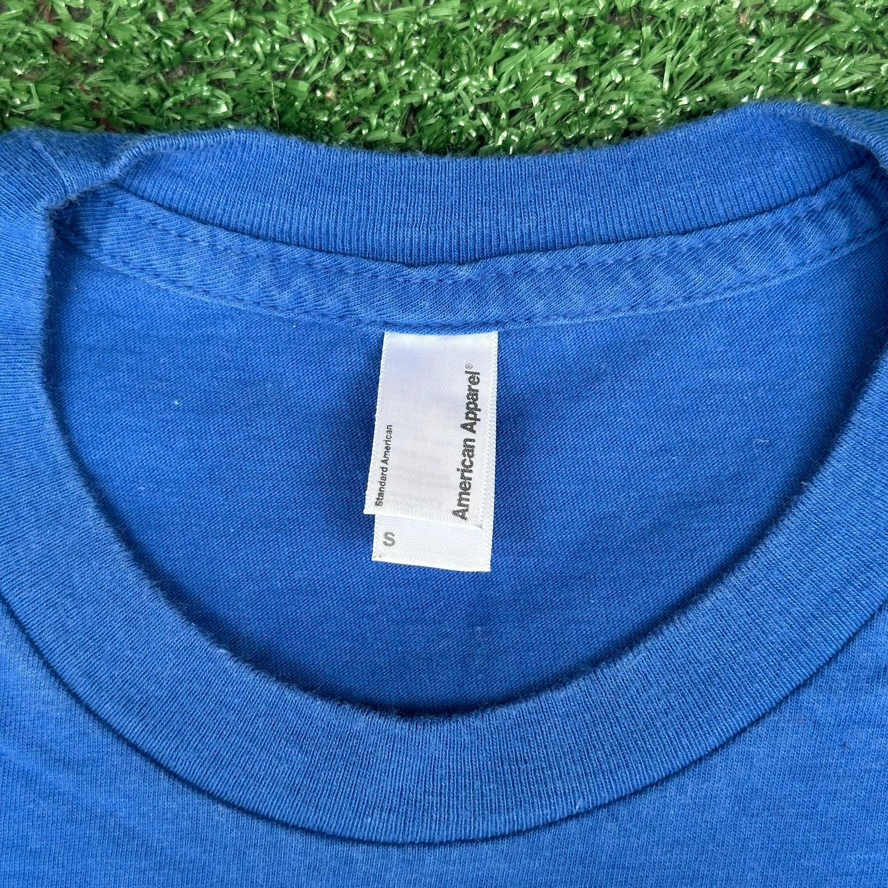 Apple Vintage Y2K Apple Store iPad Release T-Shirt Rare Tech Promo Size US S / EU 44-46 / 1 - 4 Thumbnail