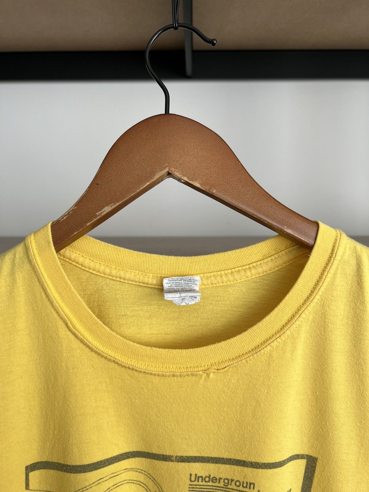 Band Tees Vintage 2000s Sonic Youth Promo Y2k Yellow T-shirt Size US L / EU 52-54 / 3 - 7 Thumbnail