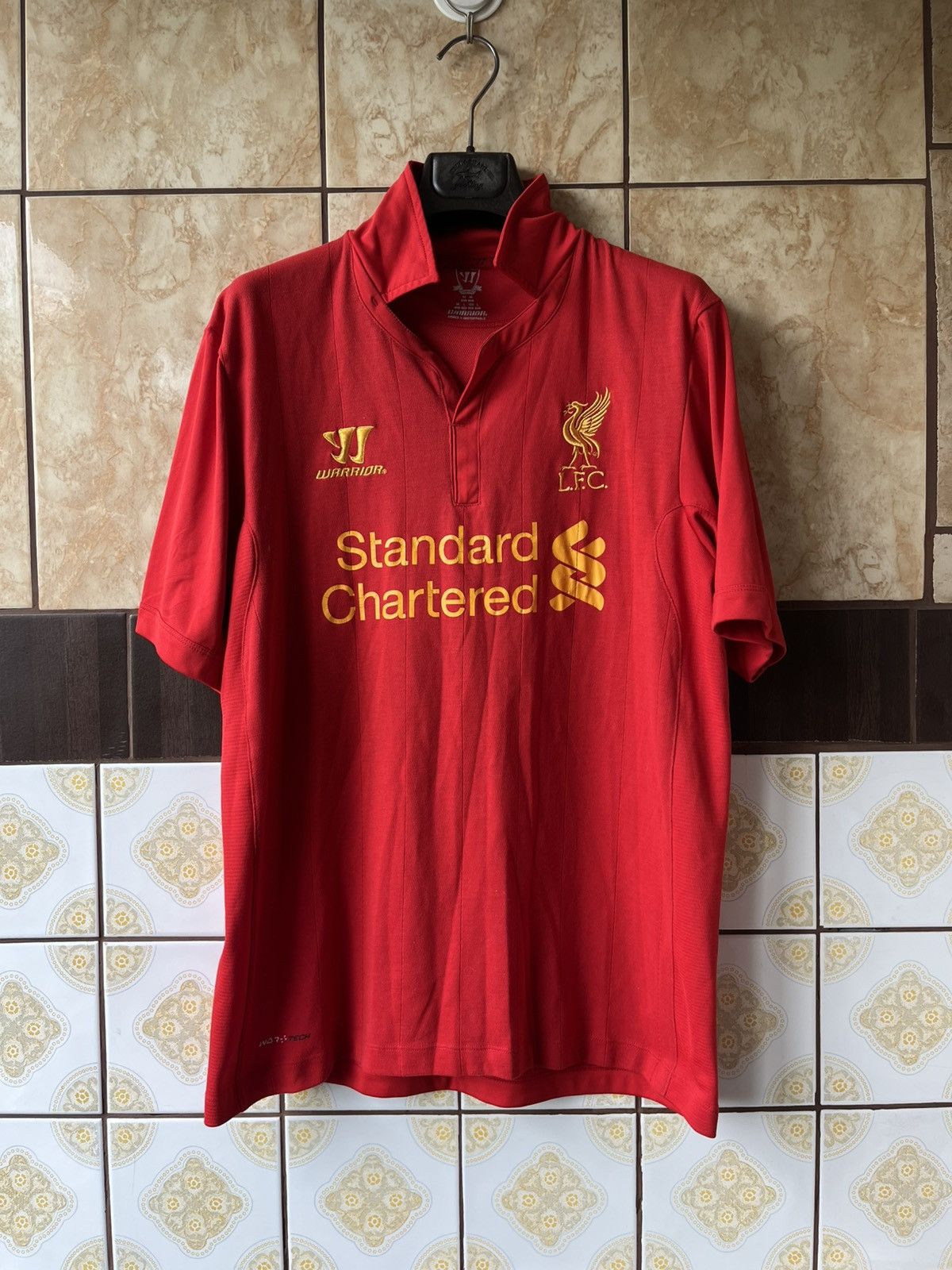 Warrior Warrior Fc Liverpool soccer jersey Size US M / EU 48-50 / 2 - 1 Thumbnail