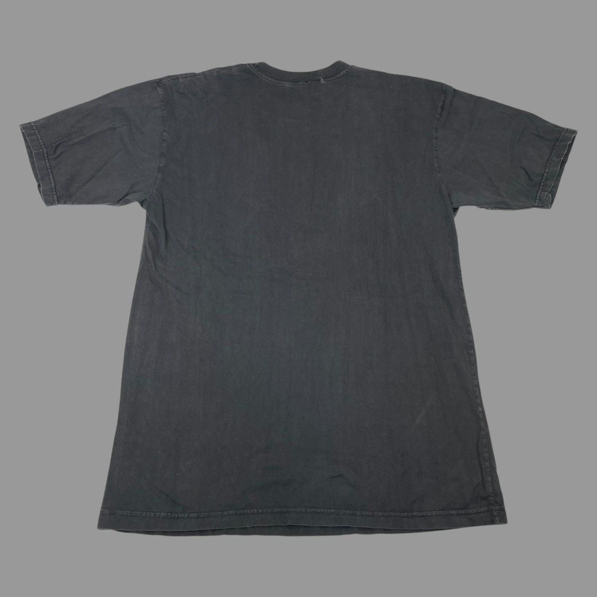 Vintage Vintage 90s blank faded t shirt Size US M / EU 48-50 / 2 - 2 Thumbnail