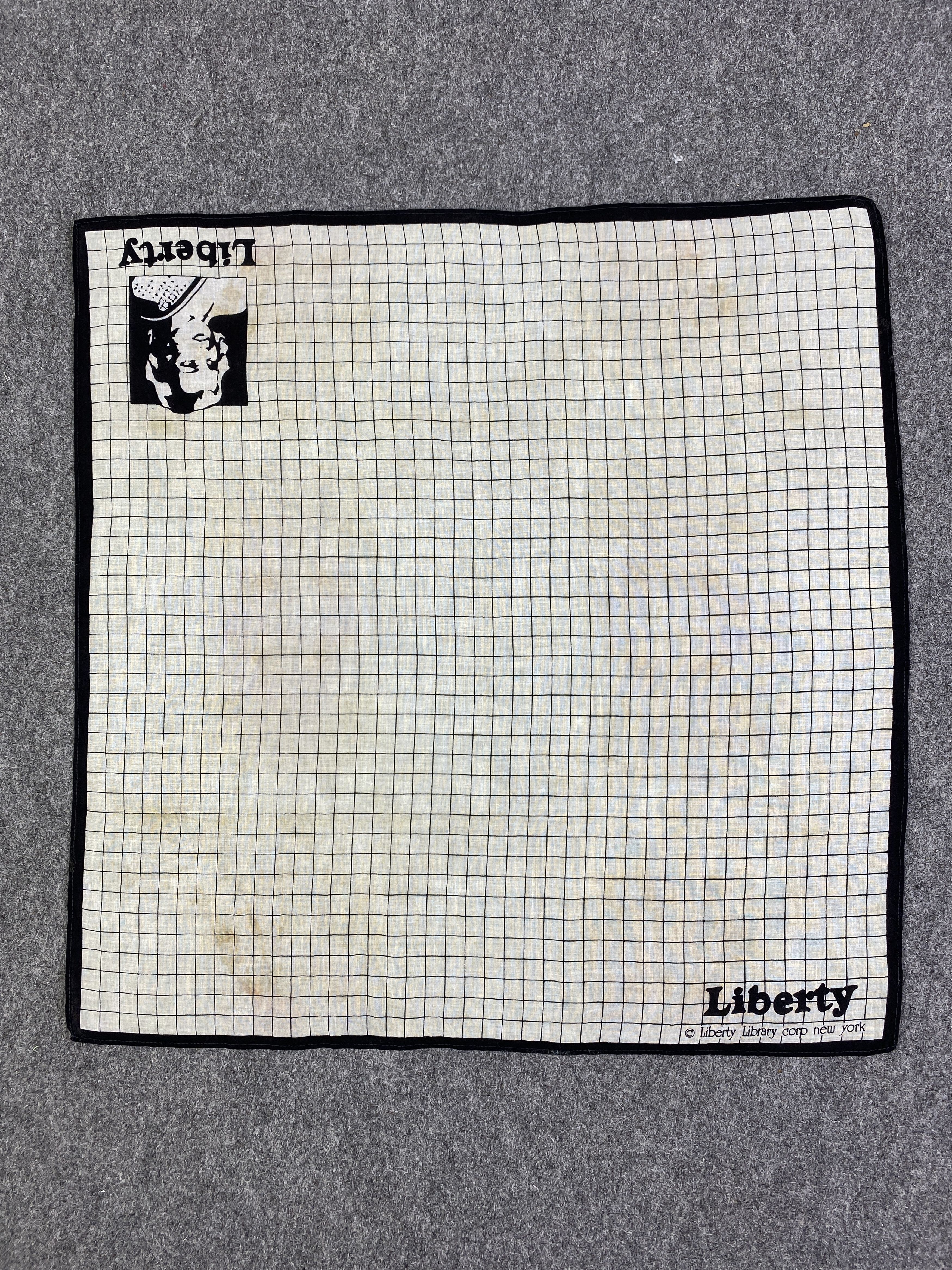 Liberty Vintage Liberty Handkerchief / Neckerchief HKC1090 Size ONE SIZE - 4 Thumbnail