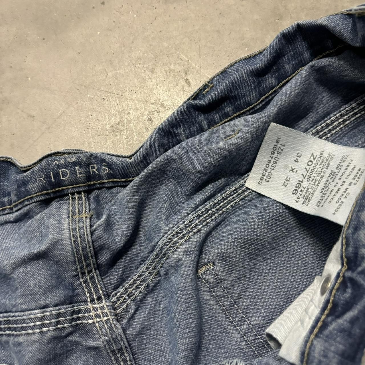 Japanese Brand × Vintage Crazy Vintage Y2K/2000s Medium Wash Skater Carpenter Denim Jeans! Size US 34 / EU 50 - 8 Thumbnail