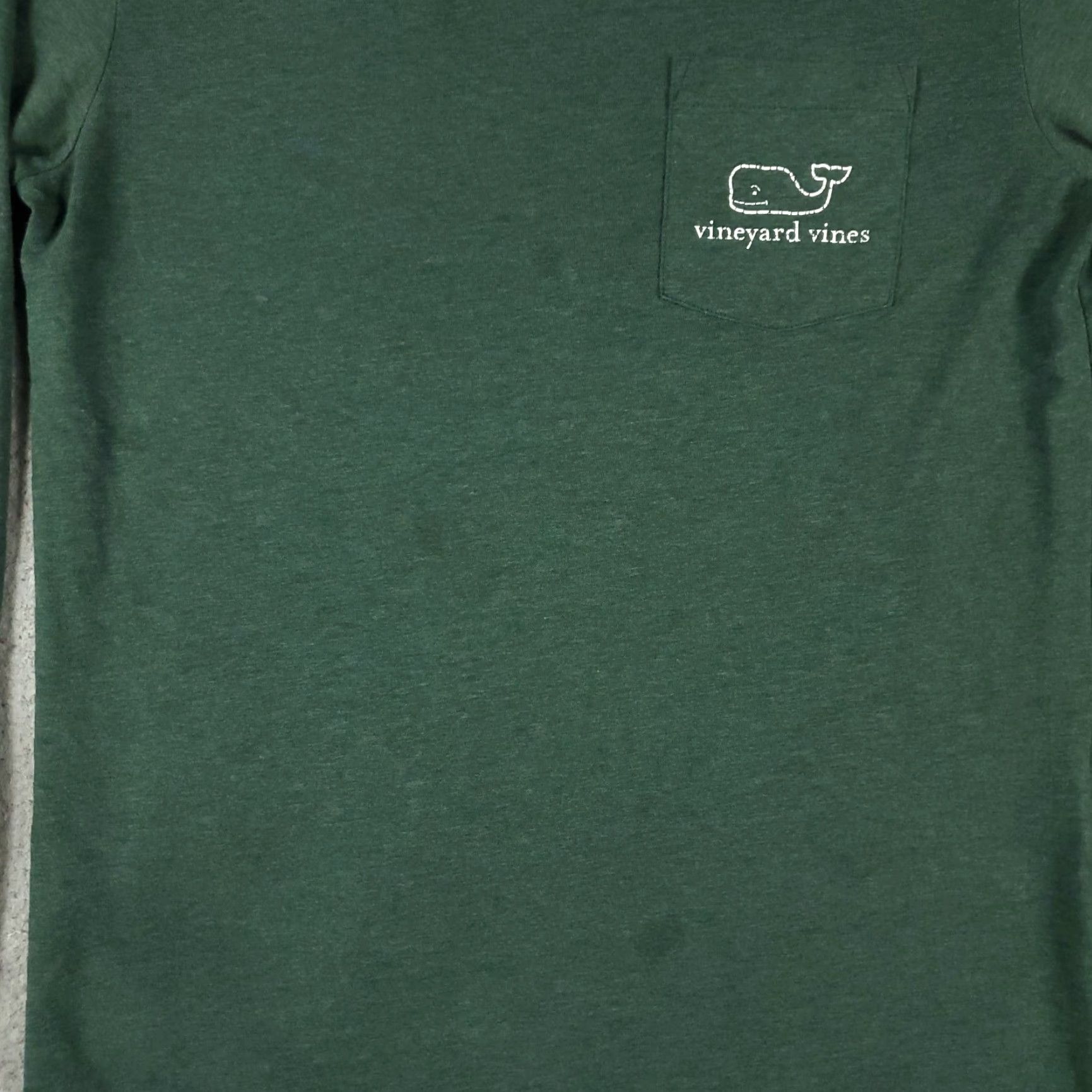Vineyard Vines Vineyard Vines T Shirt XS Green Casual Long Sleeve *STAINED* Mens Size US XS / EU 42 / 0 - 5 Thumbnail