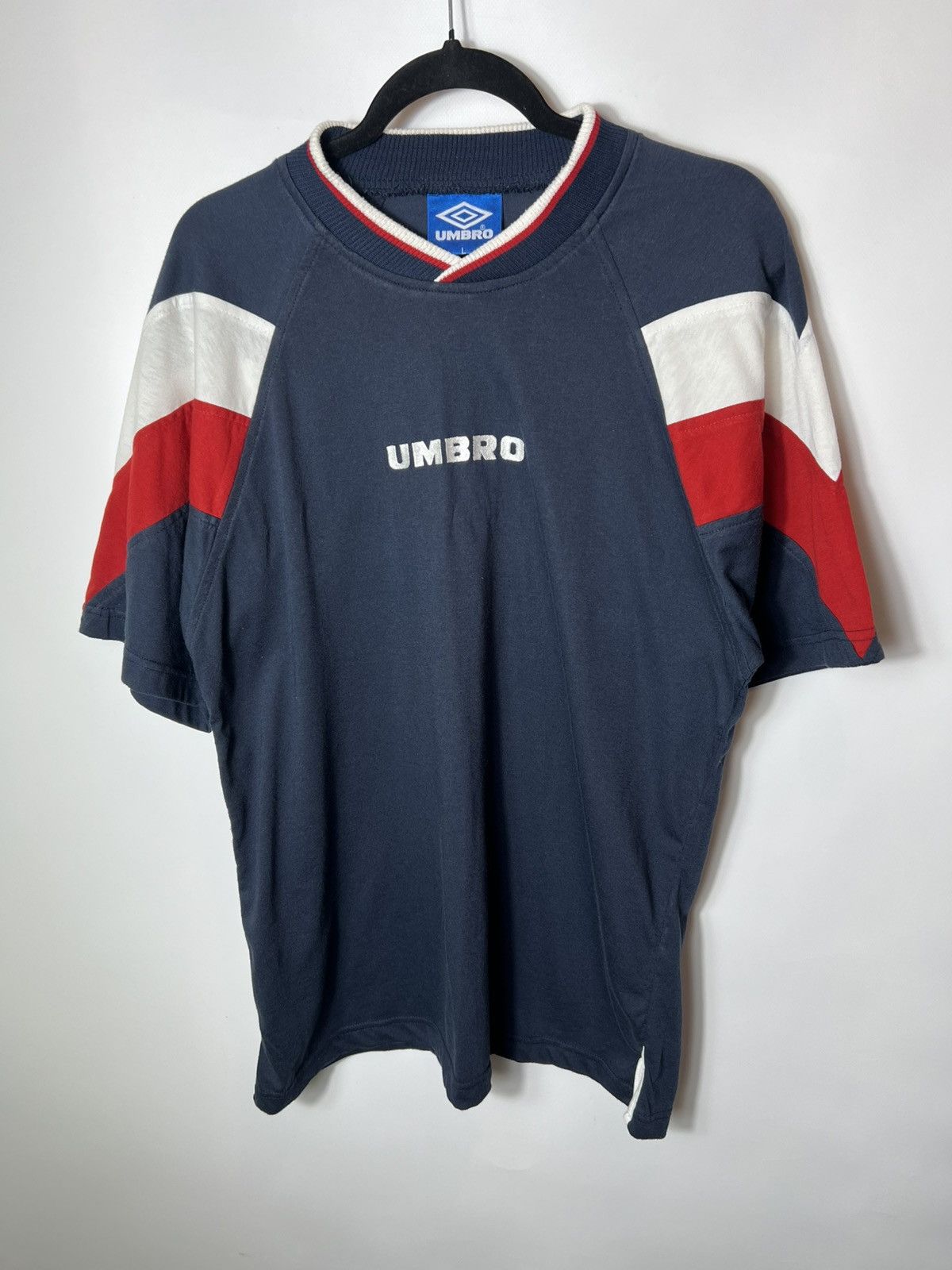 Umbro Vintage 90s Soccer football Umbro sportswear T-shirt Size L Size US L / EU 52-54 / 3 - 1 Thumbnail