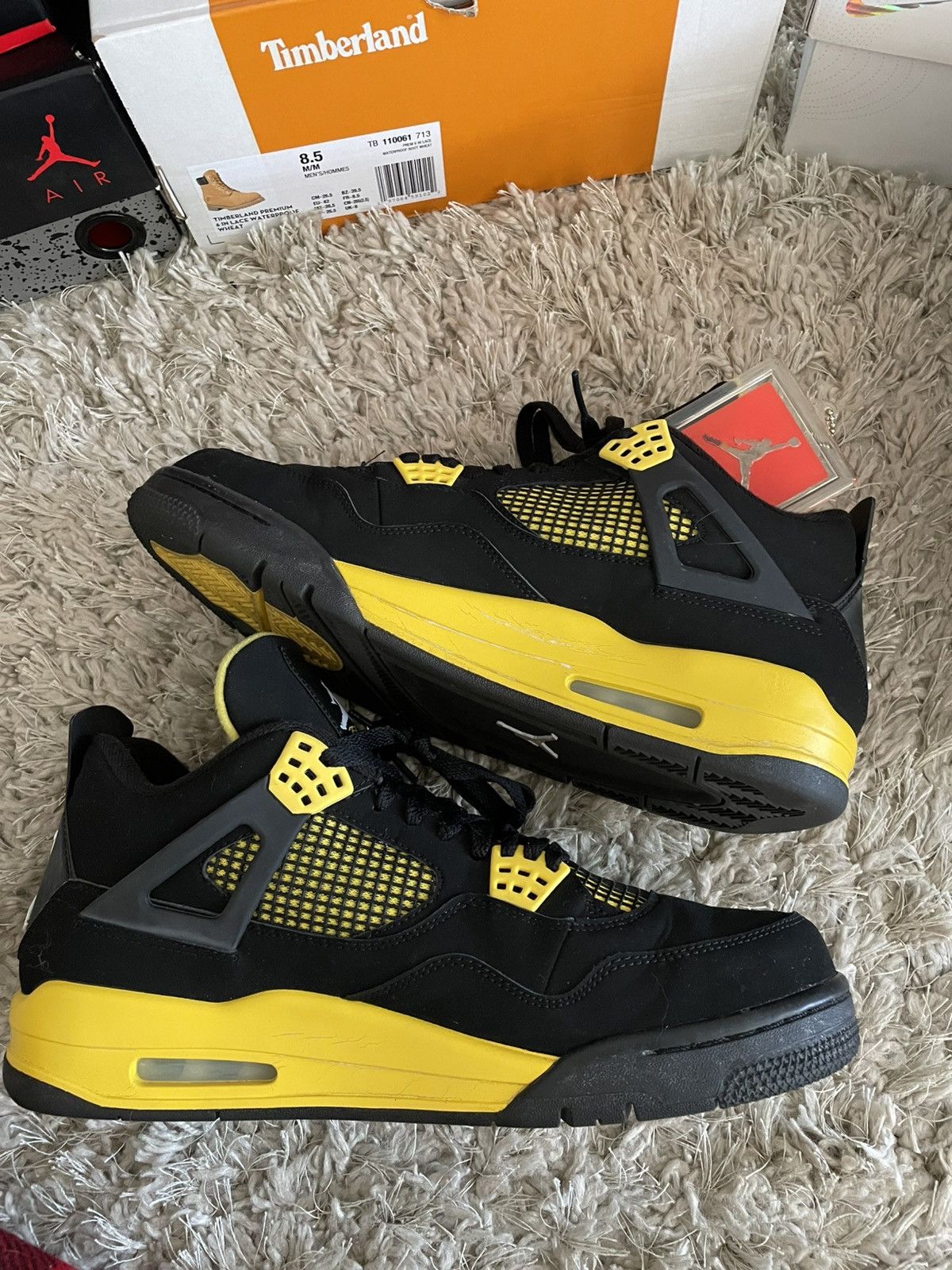 Jordan Brand Jordan 4 Thunder Size US 11 / EU 44 - 3 Thumbnail