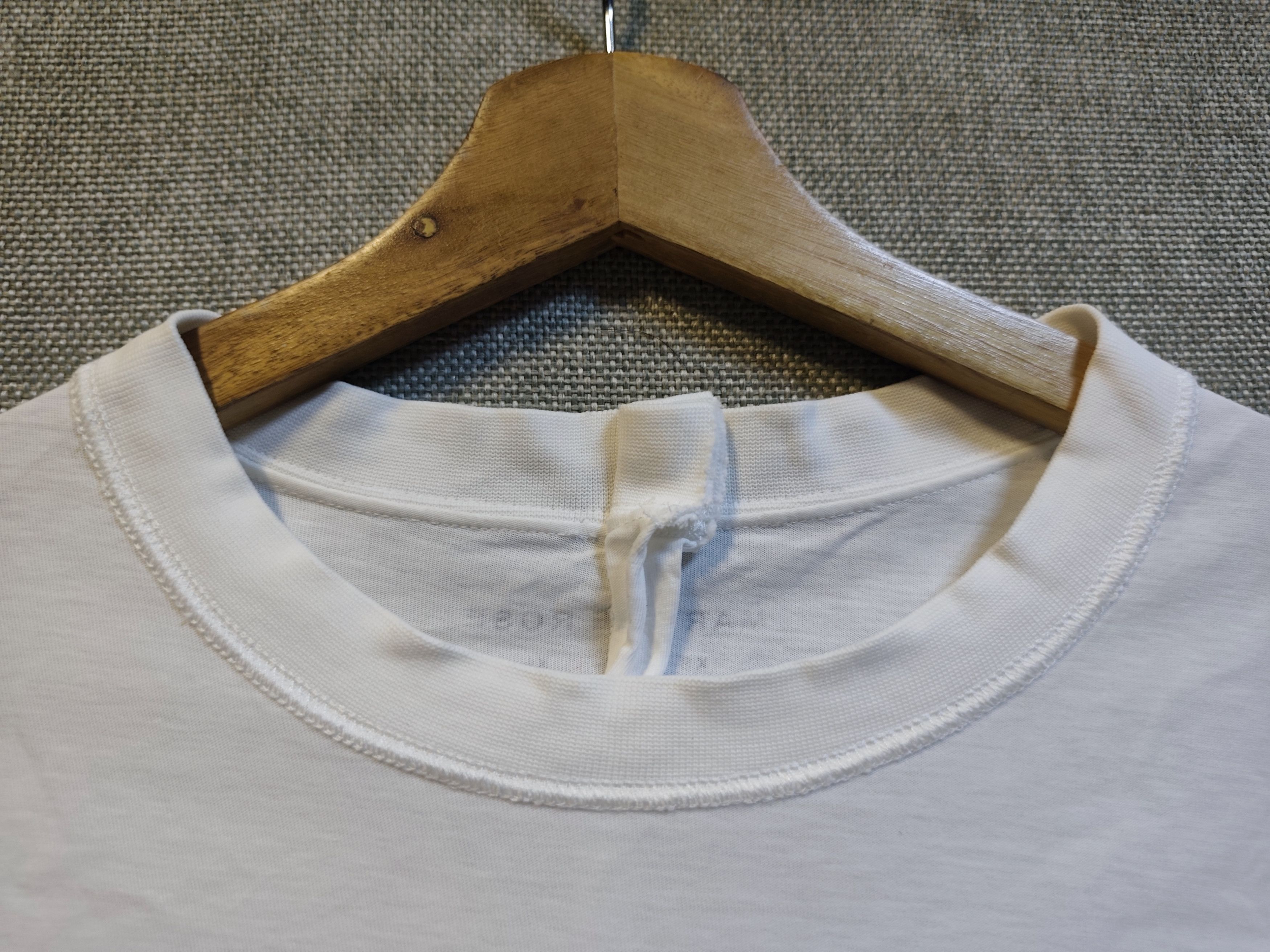 Martine Rose Martine Rose "The Best" Graphic with Back Seam Detail Tee Size US M / EU 48-50 / 2 - 9 Thumbnail