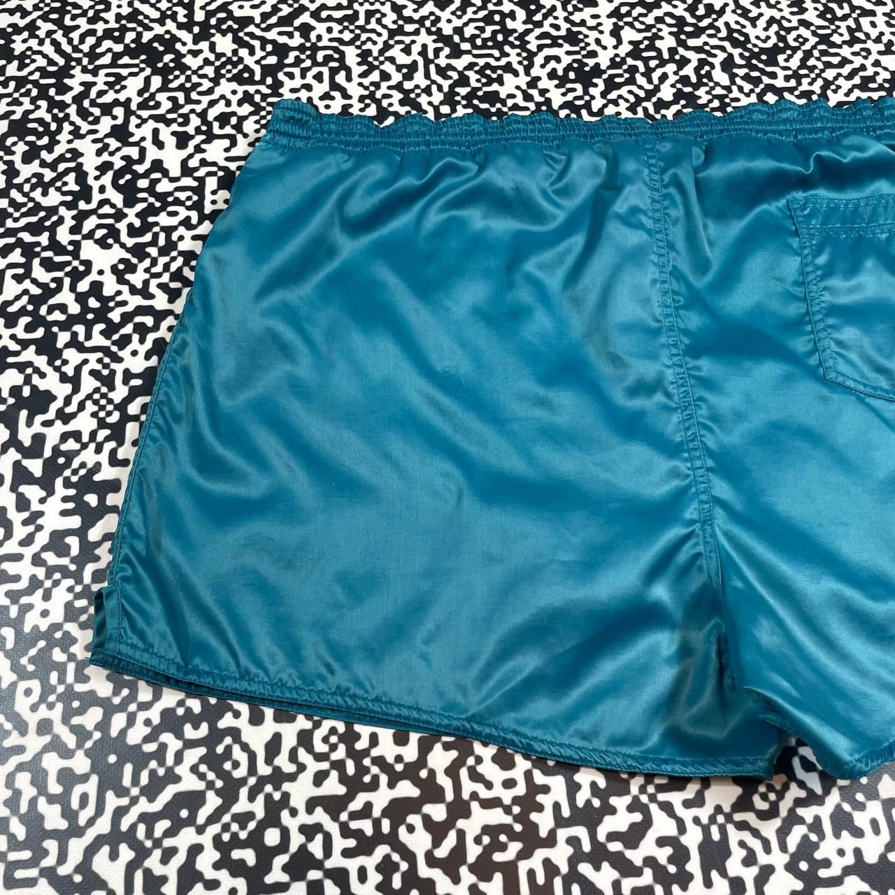 Nike Vintage 90s Nike Swoosh Logo Retro Style Sport Shorts Size US 38 / EU 54 - 8 Thumbnail