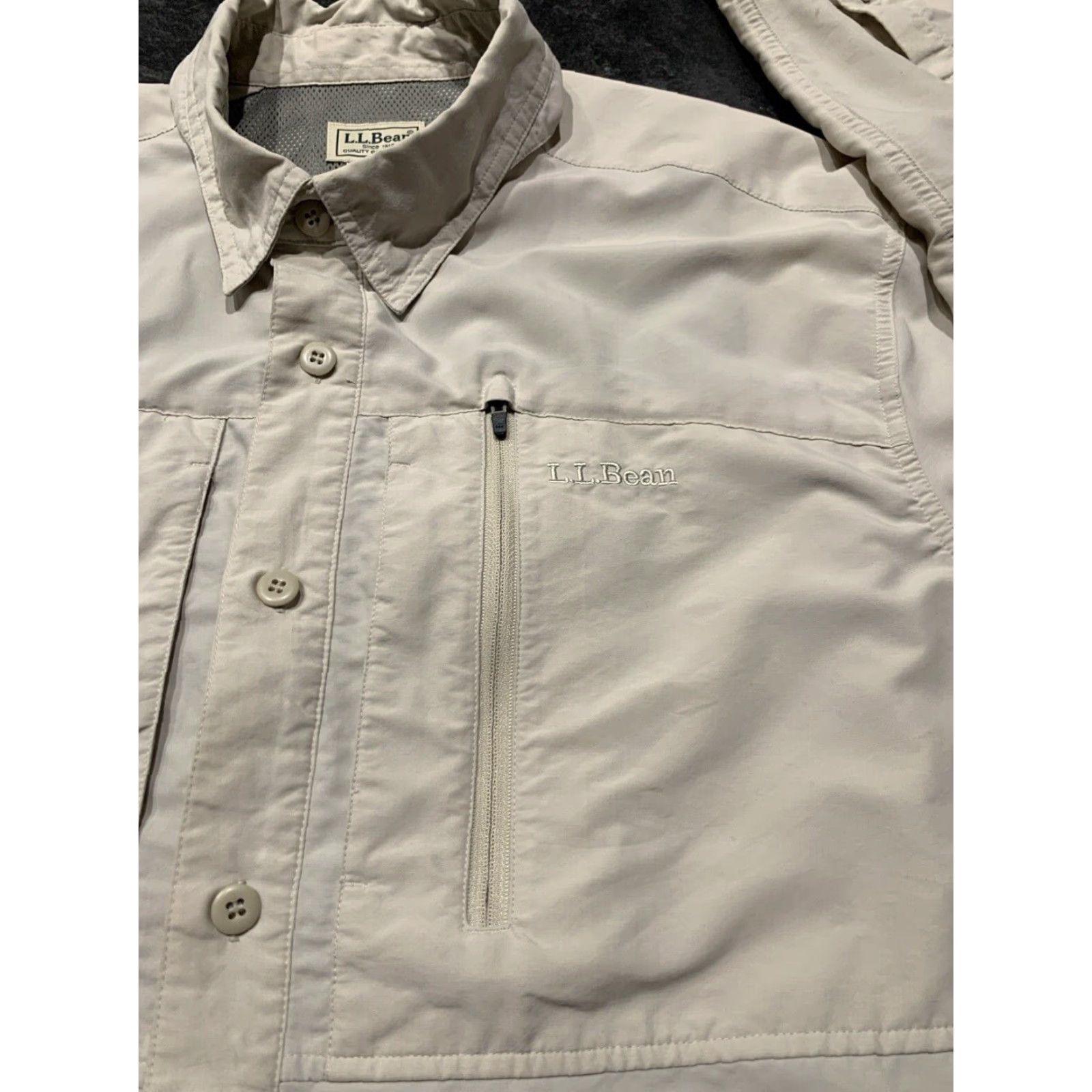 Vintage LL BEAN Button Up Shirt Mens XL Beige Long Sleeve Outdoor Button Down Collar Nylon Poly Blend Size US XL / EU 56 / 4 - 3 Thumbnail