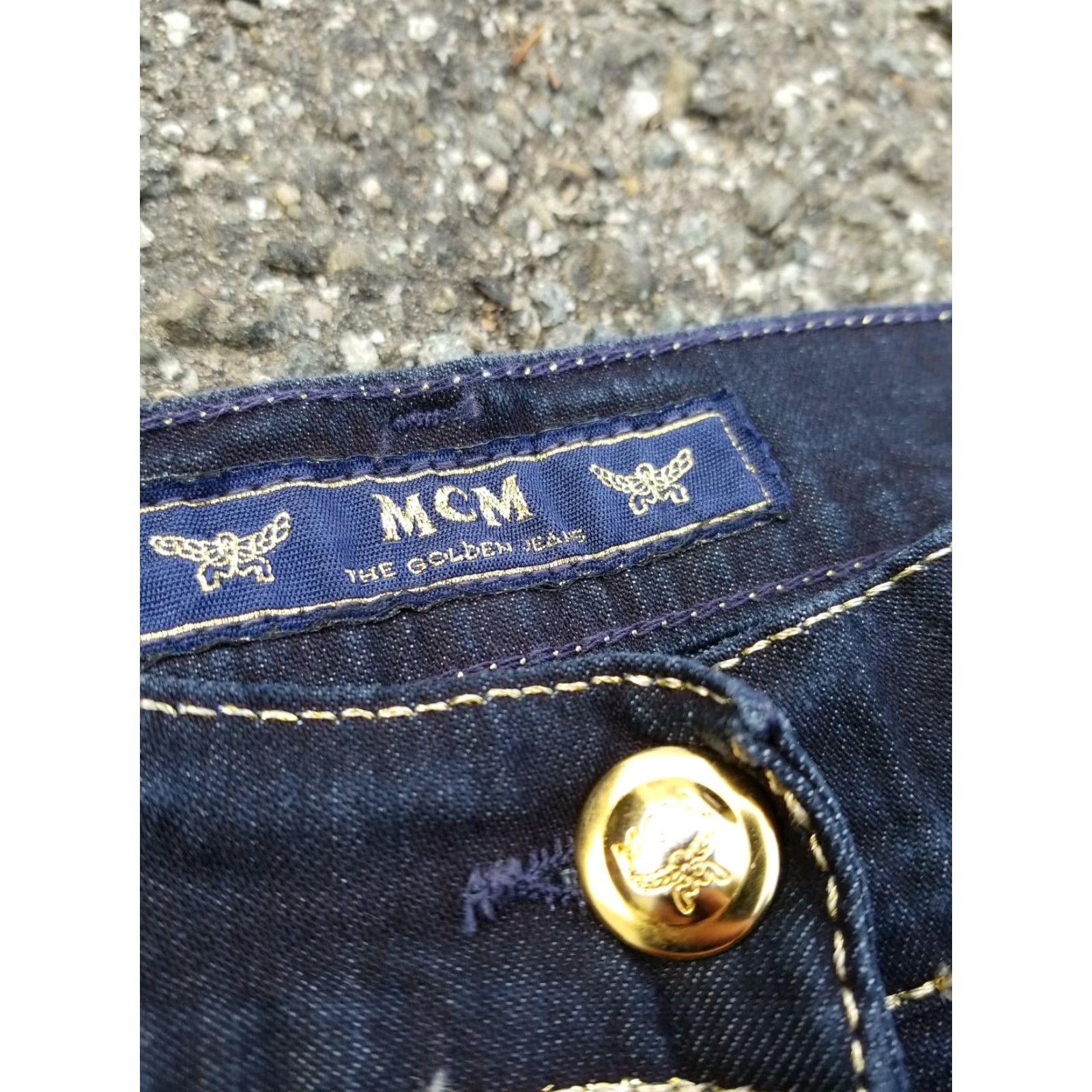 MCM VINTAGE MCM BLUE JEANS CAPRI Pants Women's 27x15.5 Capri 90s Jeans Straight Womens Size 27" / US 4 / IT 40 - 2 Thumbnail